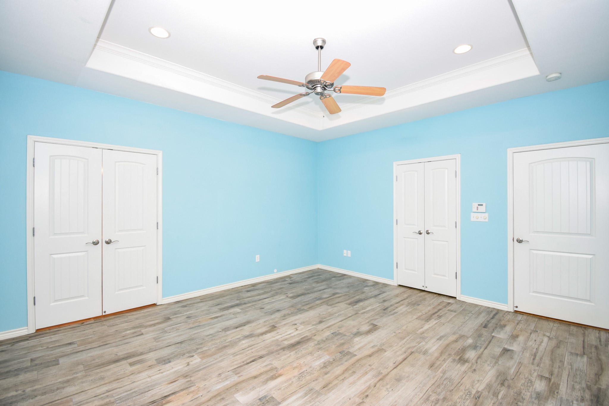 2711 Lakeview Drive Property Photo 19