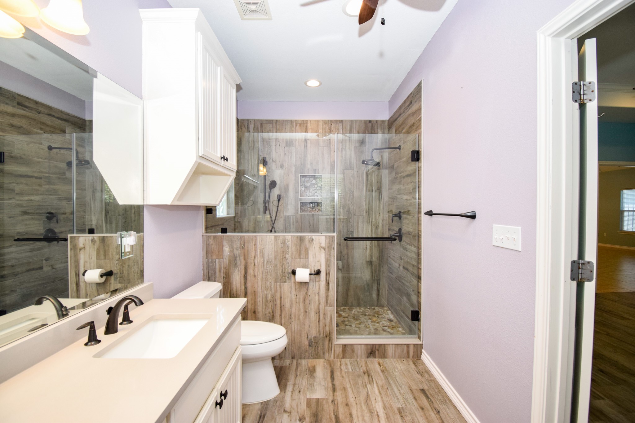 2711 Lakeview Drive Property Photo 22