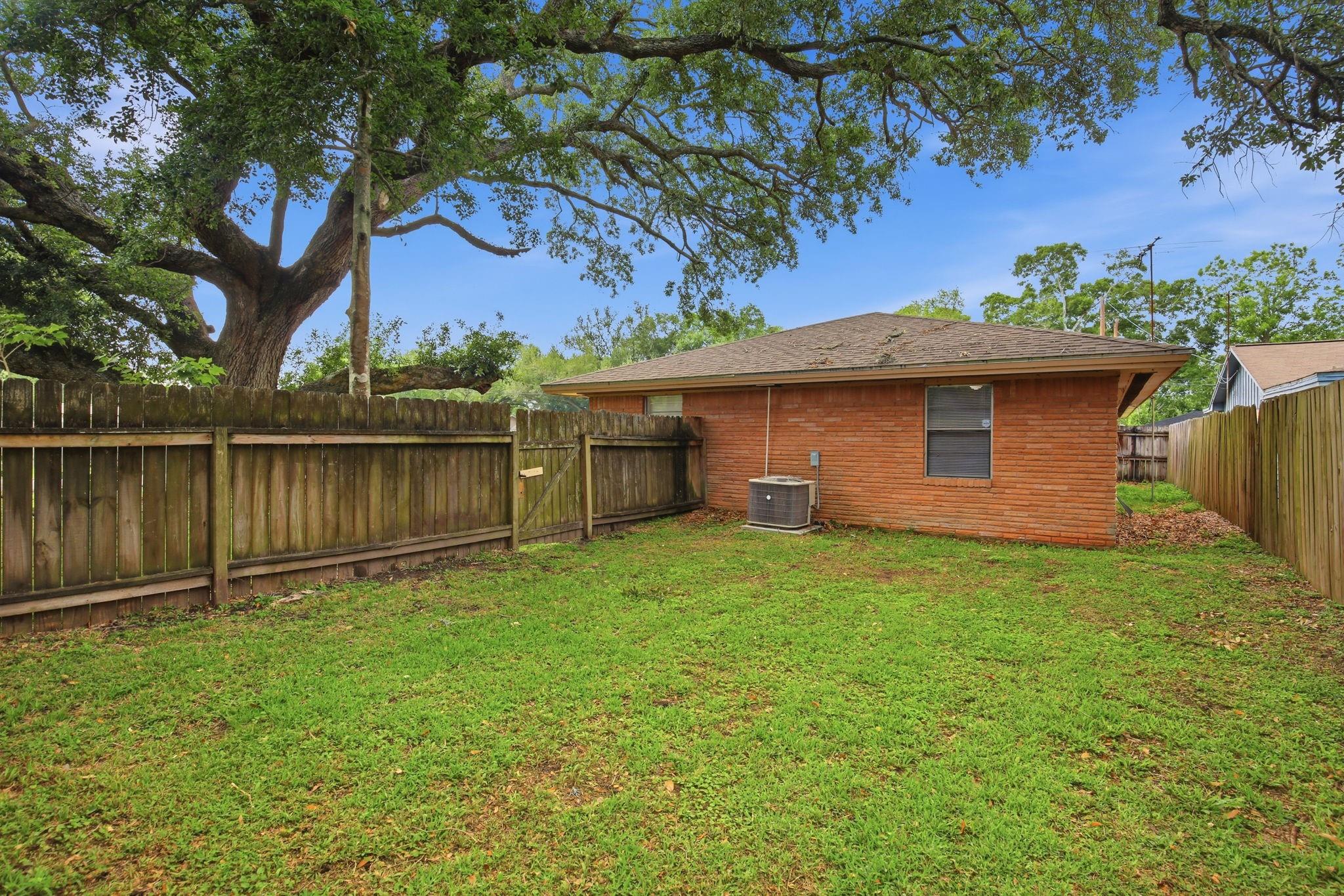 903 S Dula Street, Alvin Tx 77511 Property Photo 29