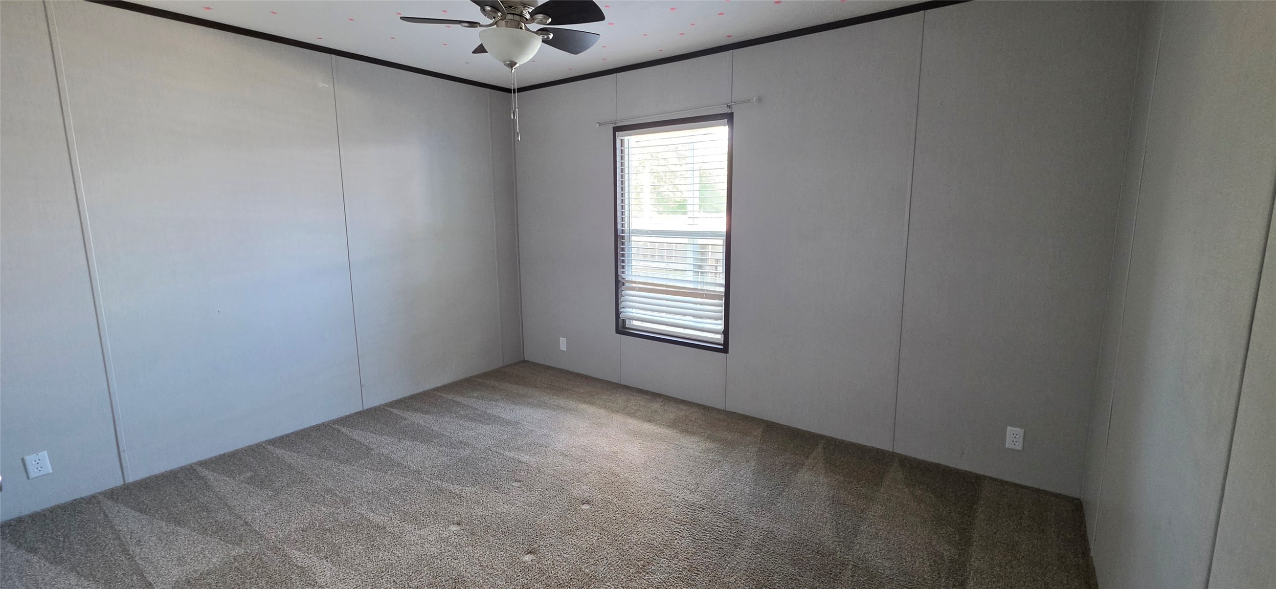 2571 Lee Turner Road Property Photo 10