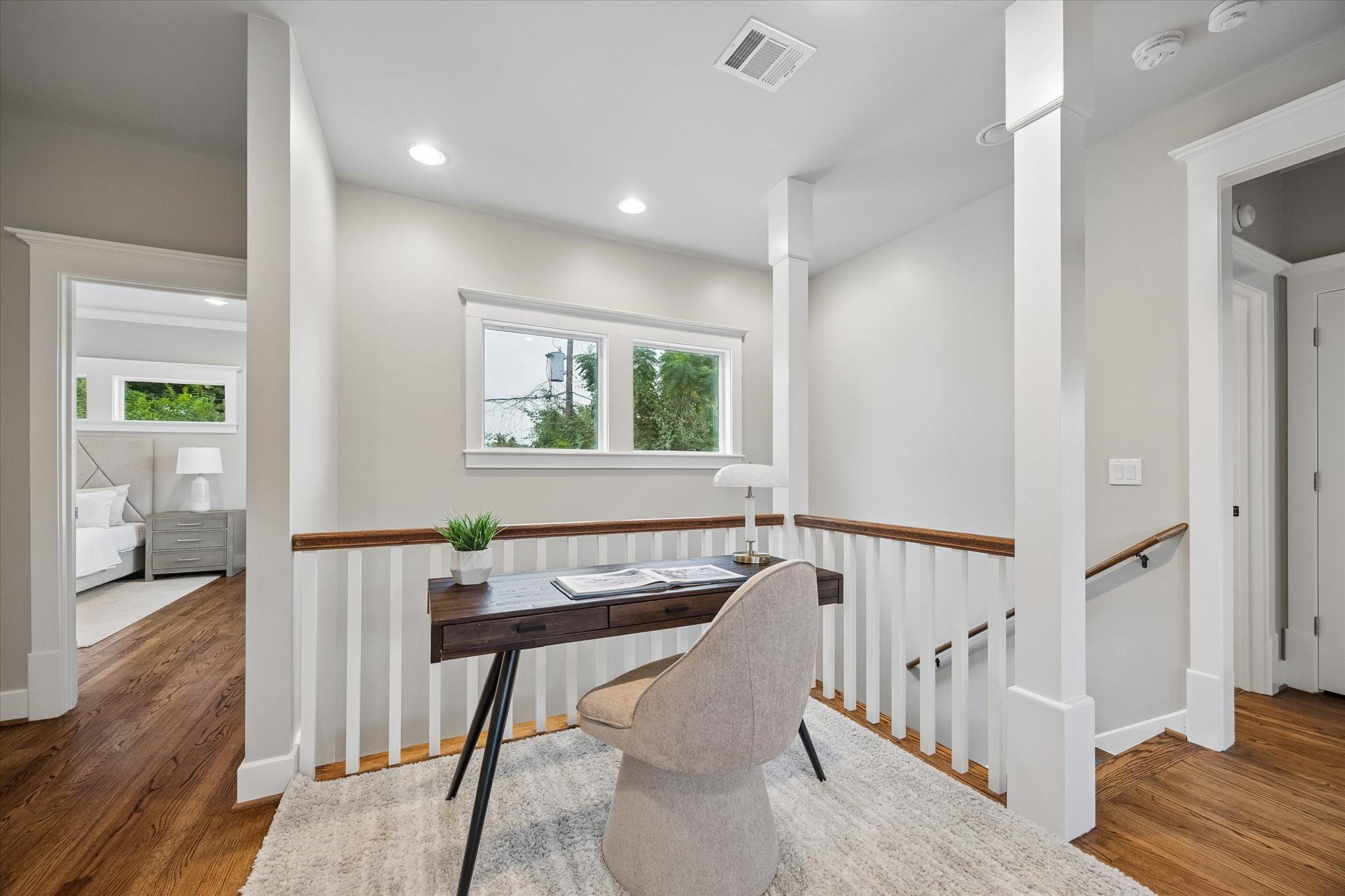 908 Tabor Street Property Photo 18