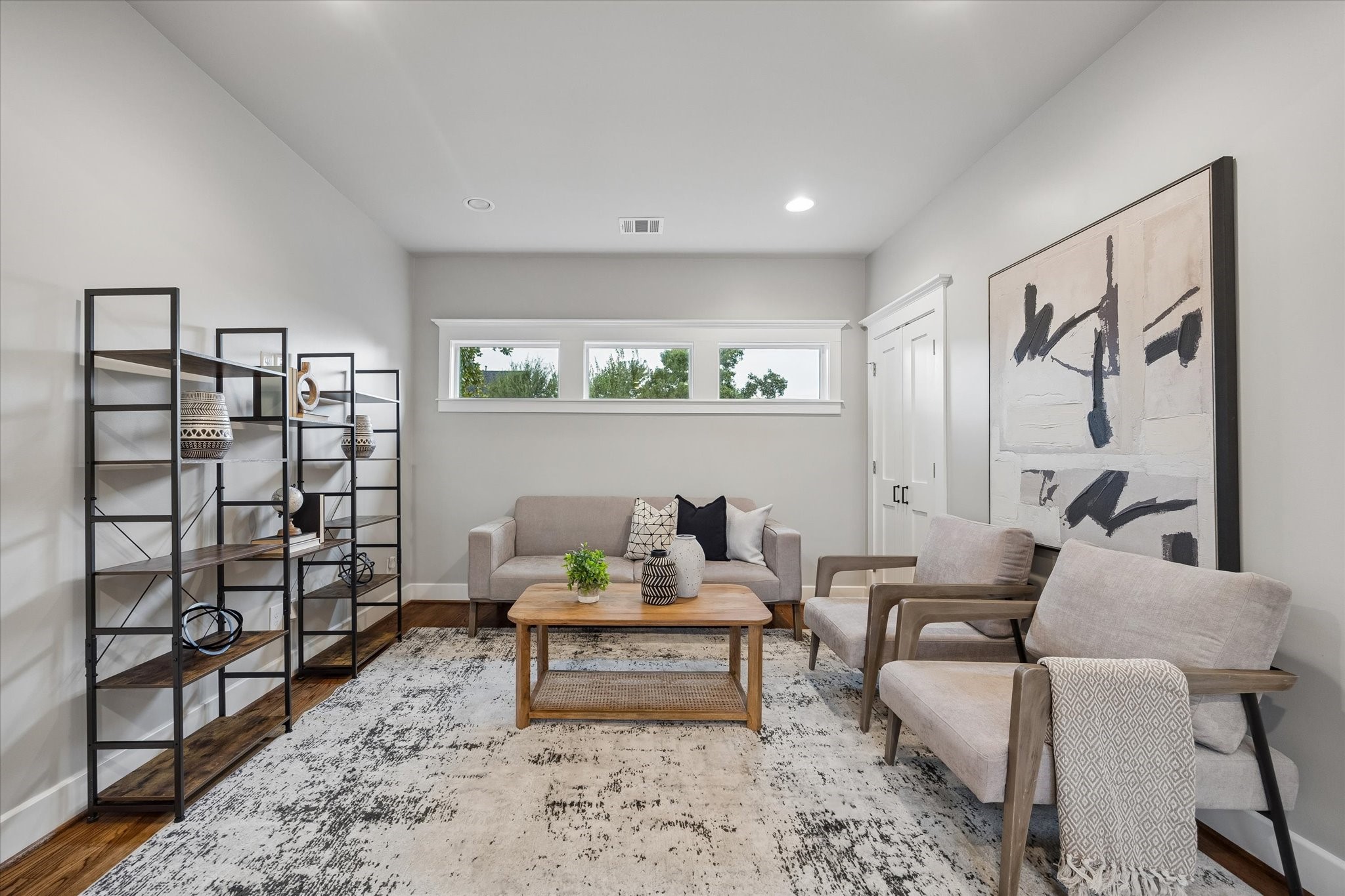 908 Tabor Street Property Photo 19