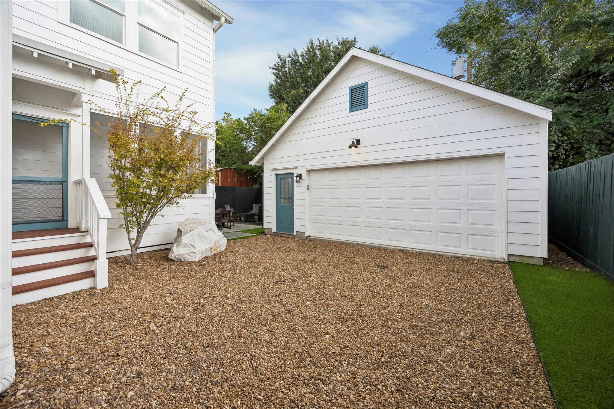 908 Tabor Street Property Photo 30