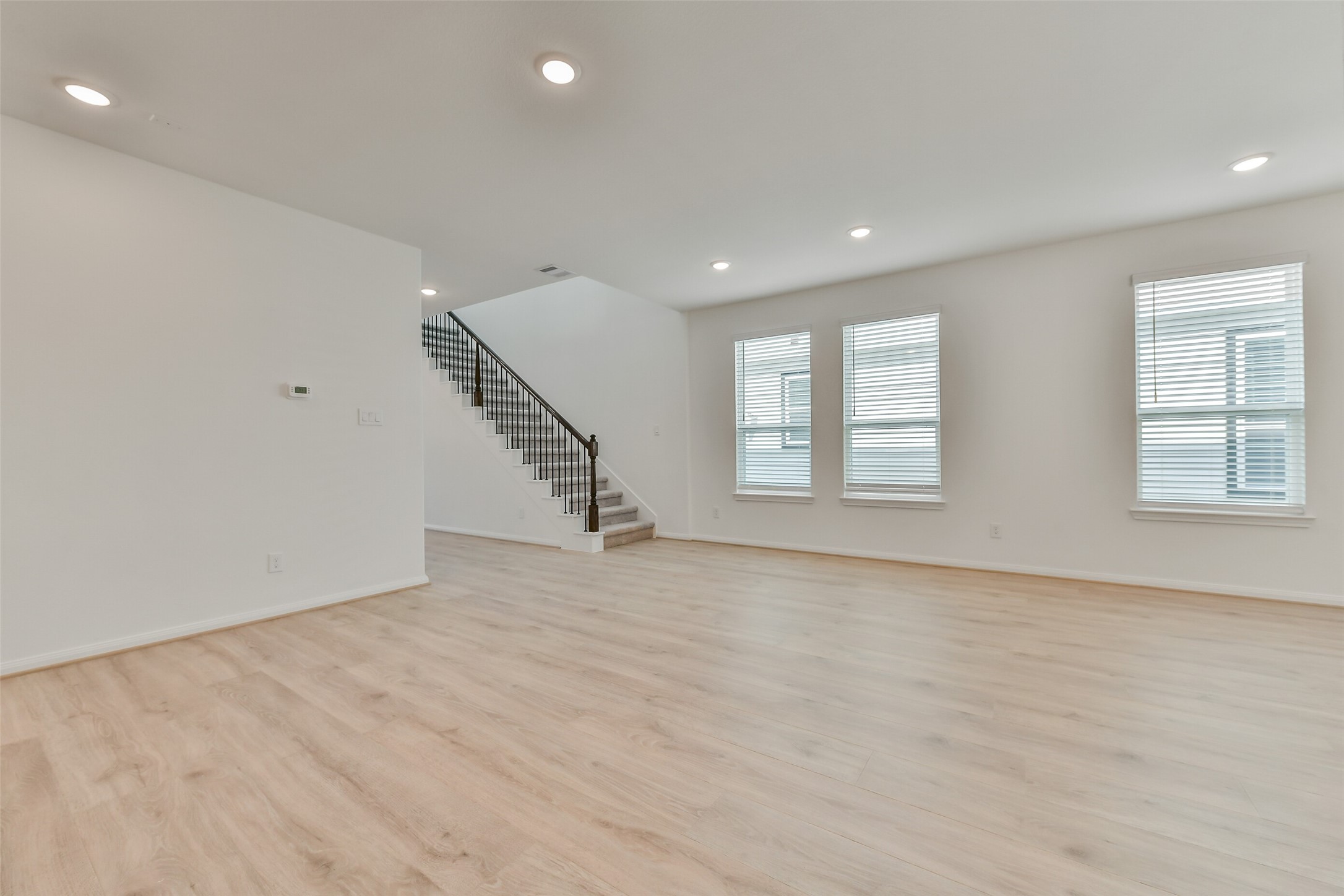 15515 Foresail Lane Property Photo 6