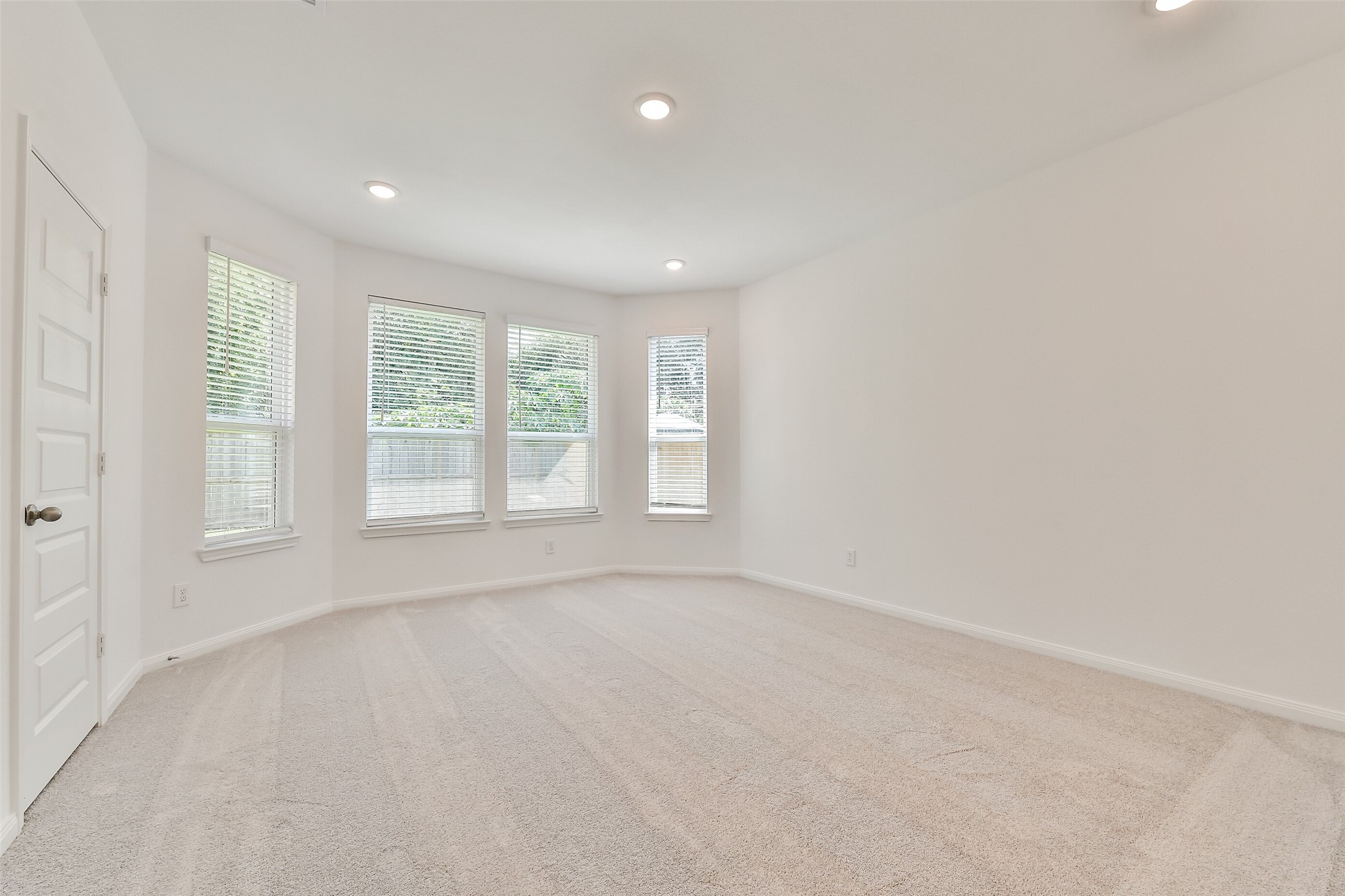 15515 Foresail Lane Property Photo 14