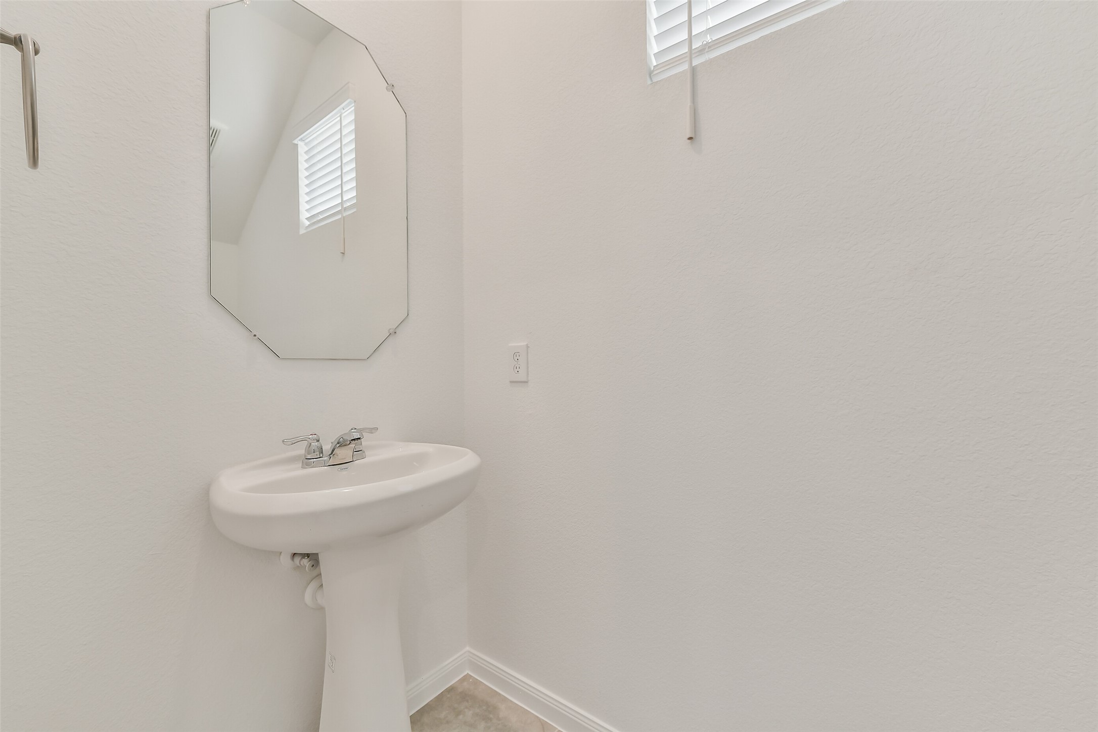 15515 Foresail Lane Property Photo 19