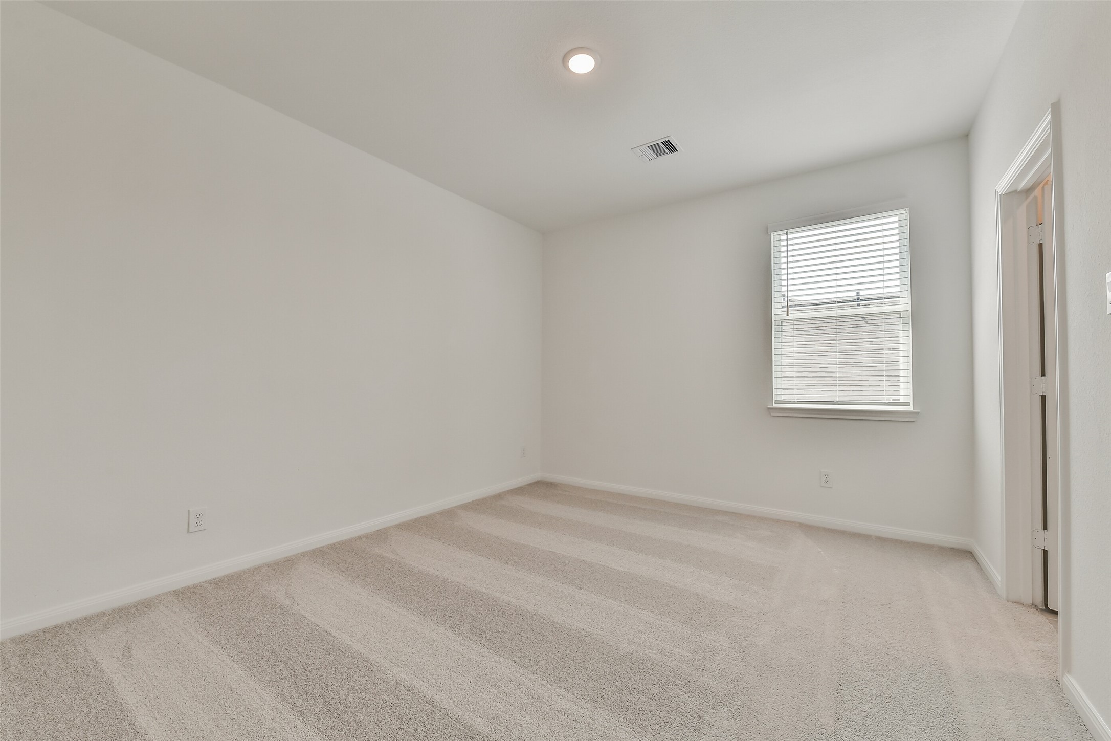 15515 Foresail Lane Property Photo 27