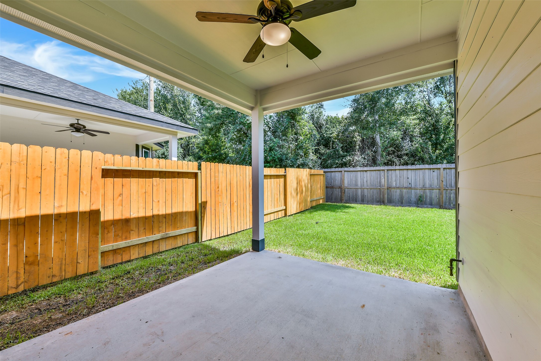 15515 Foresail Lane Property Photo 33