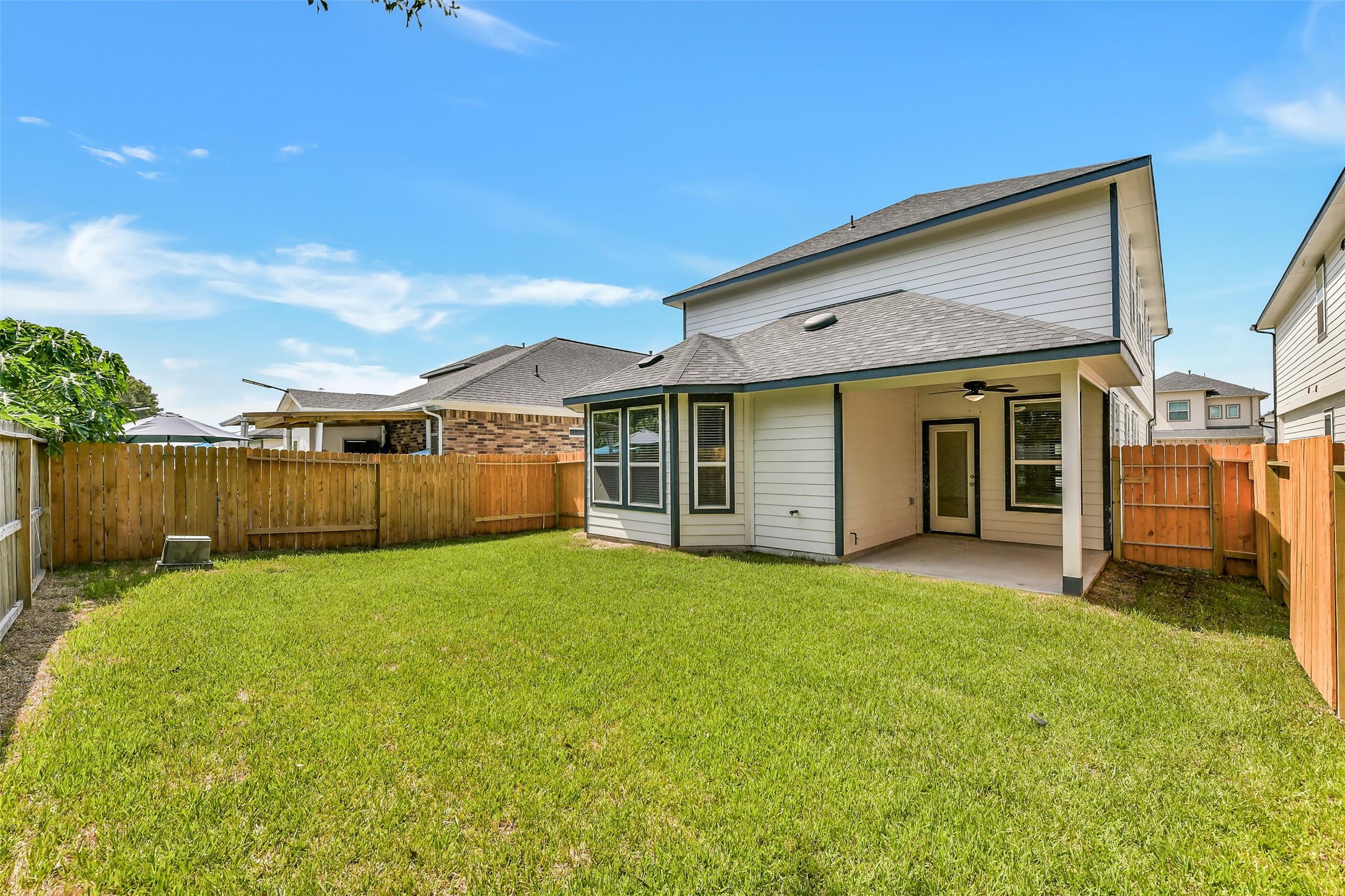 15515 Foresail Lane Property Photo 34