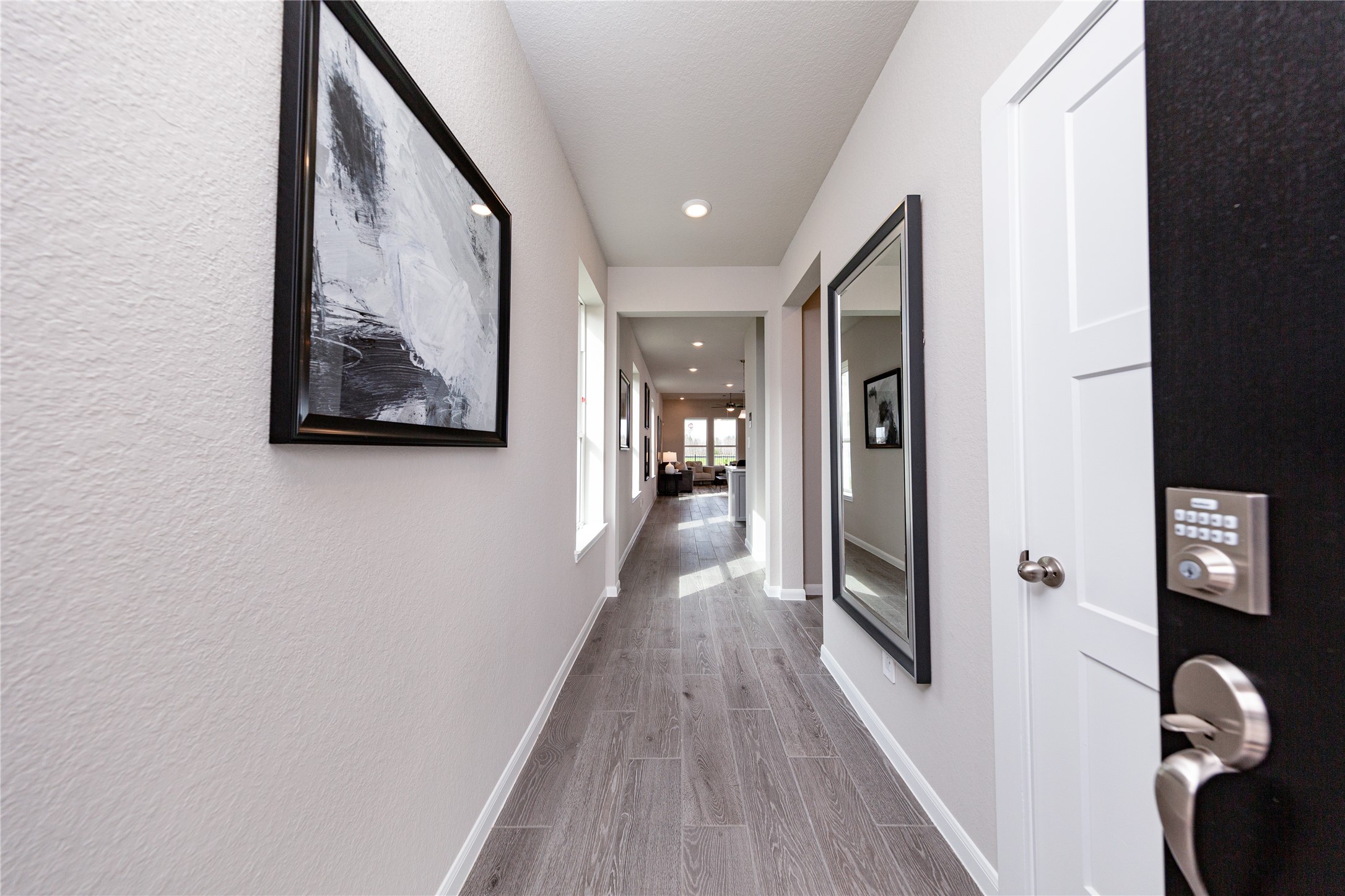 207 Rose Laurel Drive Property Photo 2