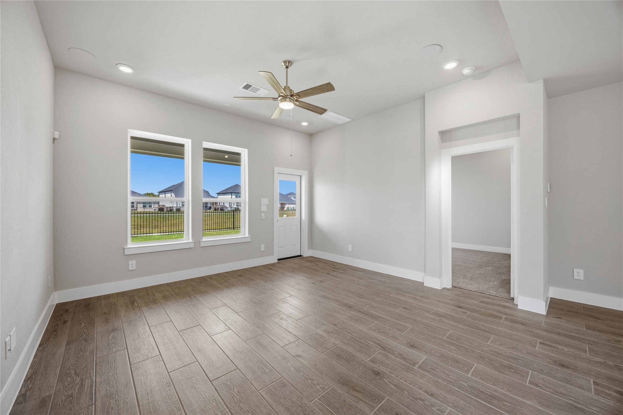 207 Rose Laurel Drive Property Photo 14
