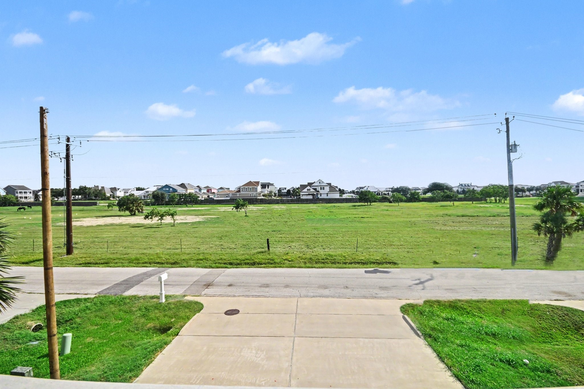 2431 103rd Street Property Photo 28