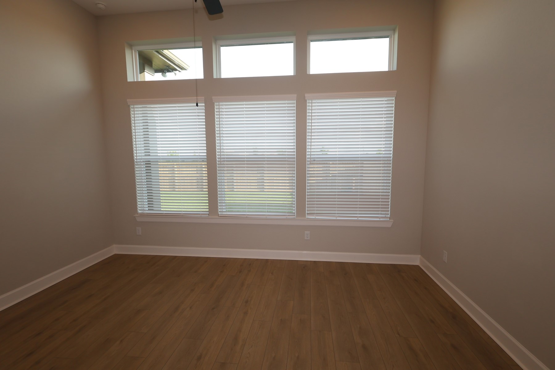 27 Savory Saute Drive Property Photo 11