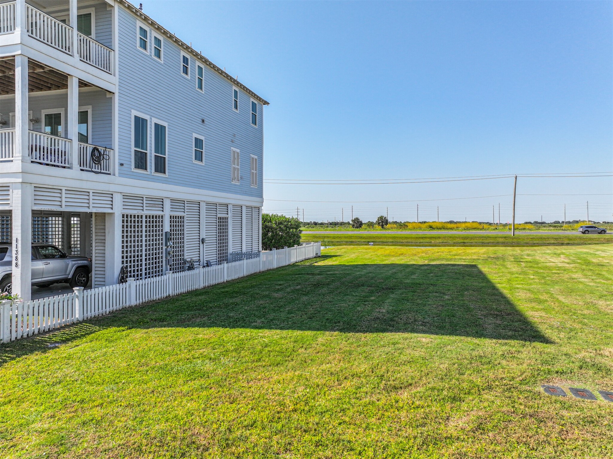 11386 Starfish Property Photo 8