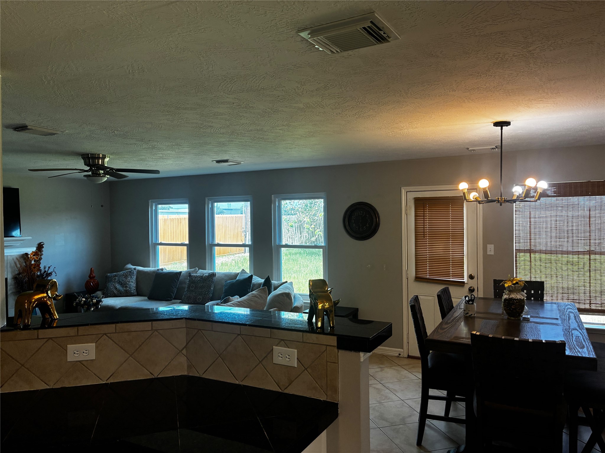 4707 E Parma Drive Property Photo 4