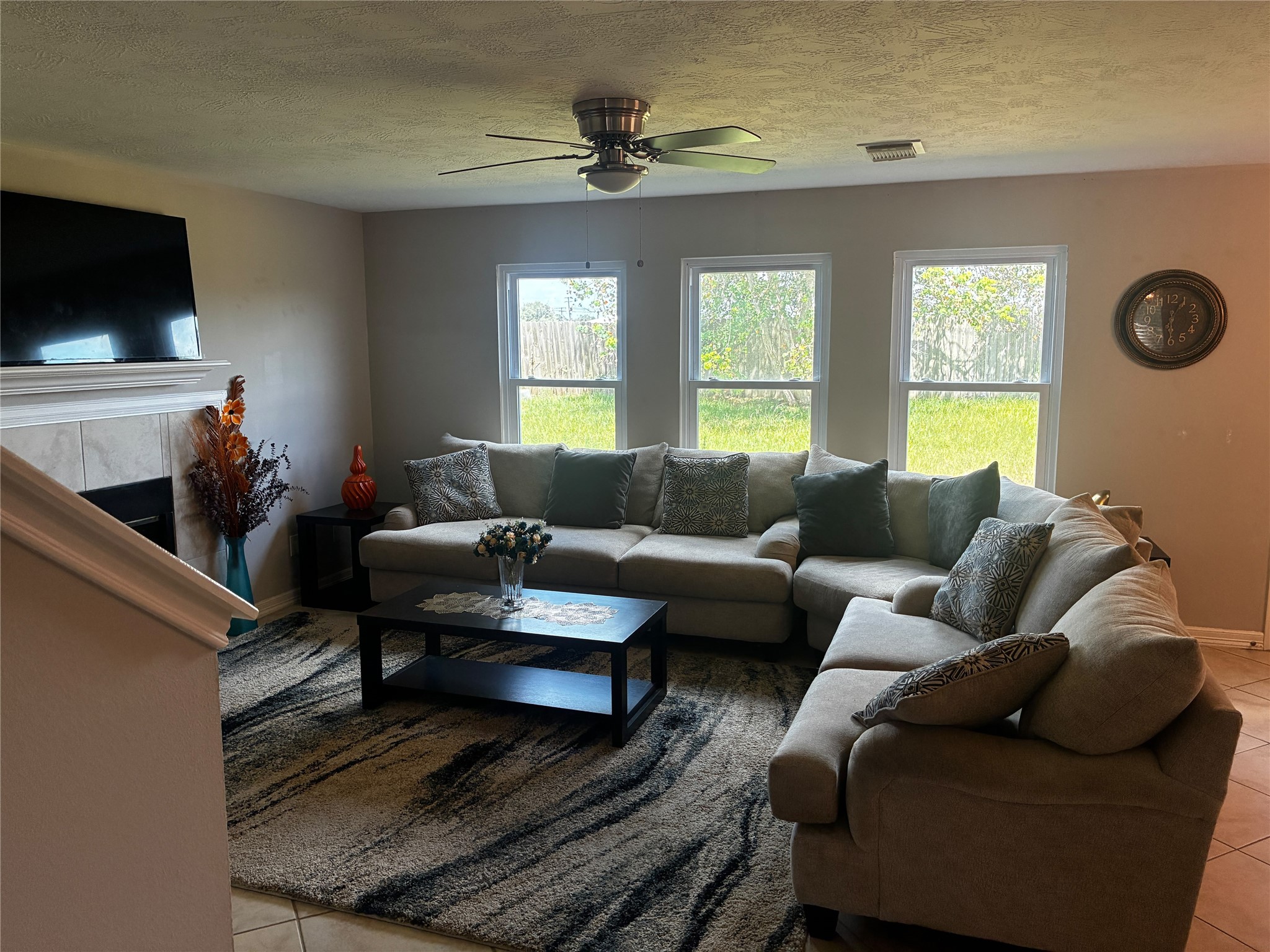 4707 E Parma Drive Property Photo 9