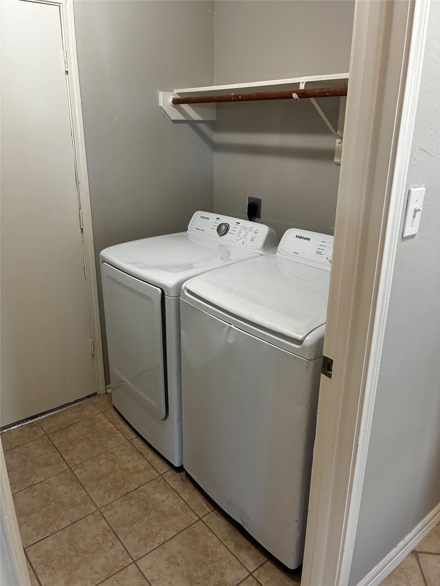 4707 E Parma Drive Property Photo 13