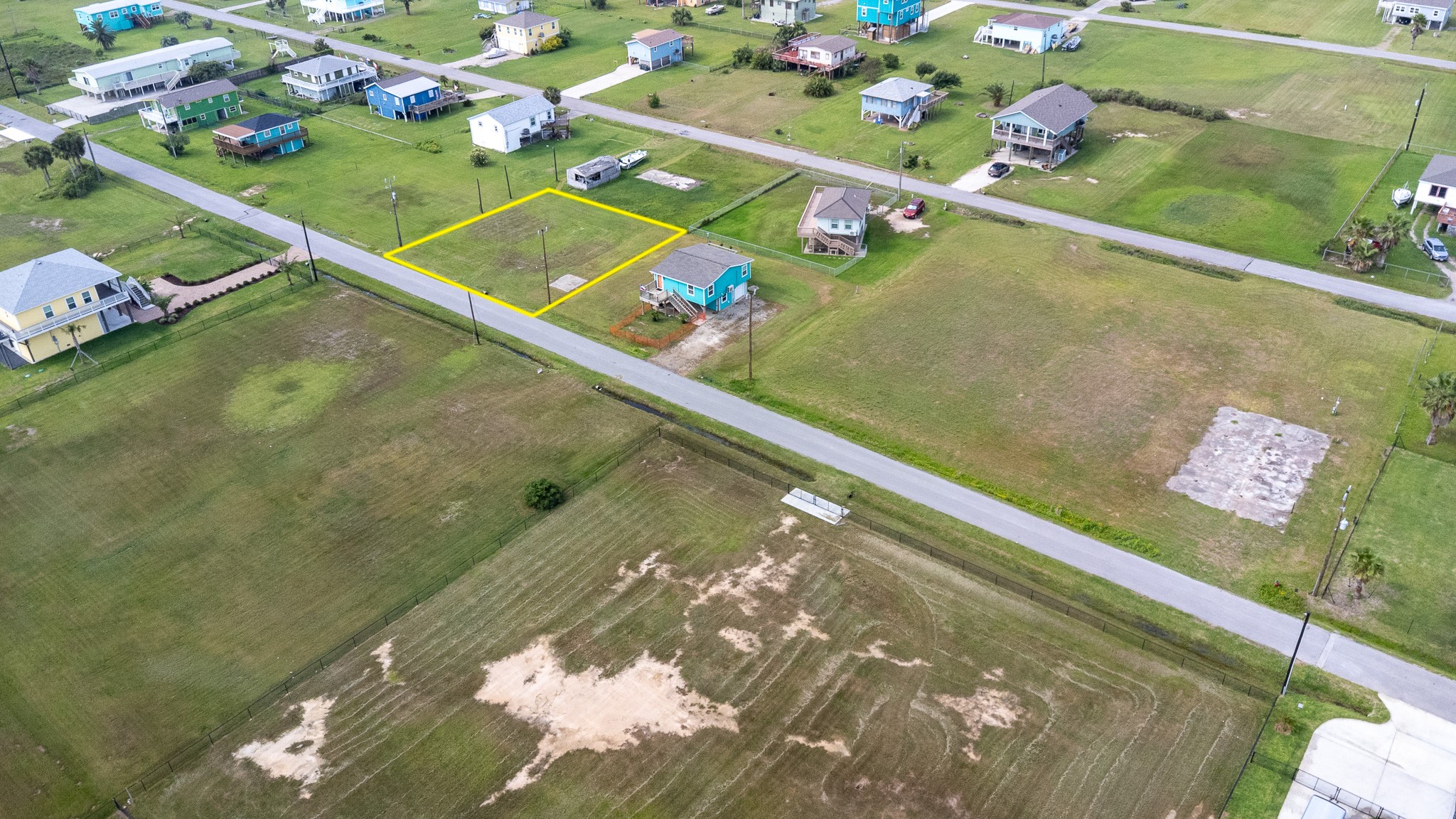 4016 2nd Street Property Photo 2