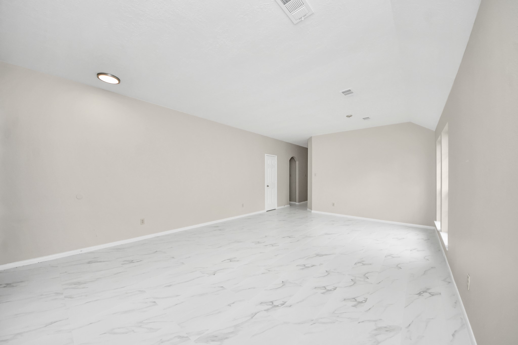 2810 Huntington Way Property Photo 15
