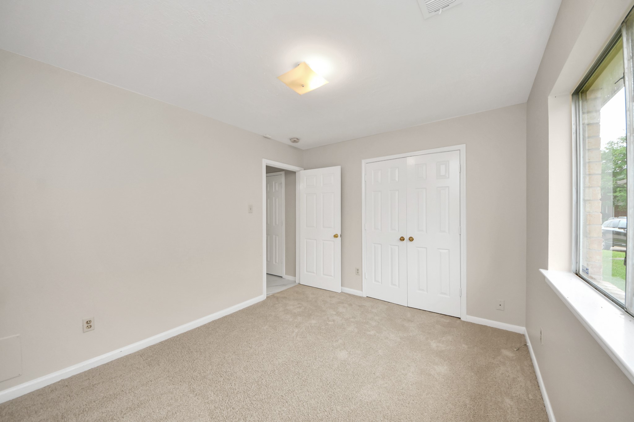 2810 Huntington Way Property Photo 21