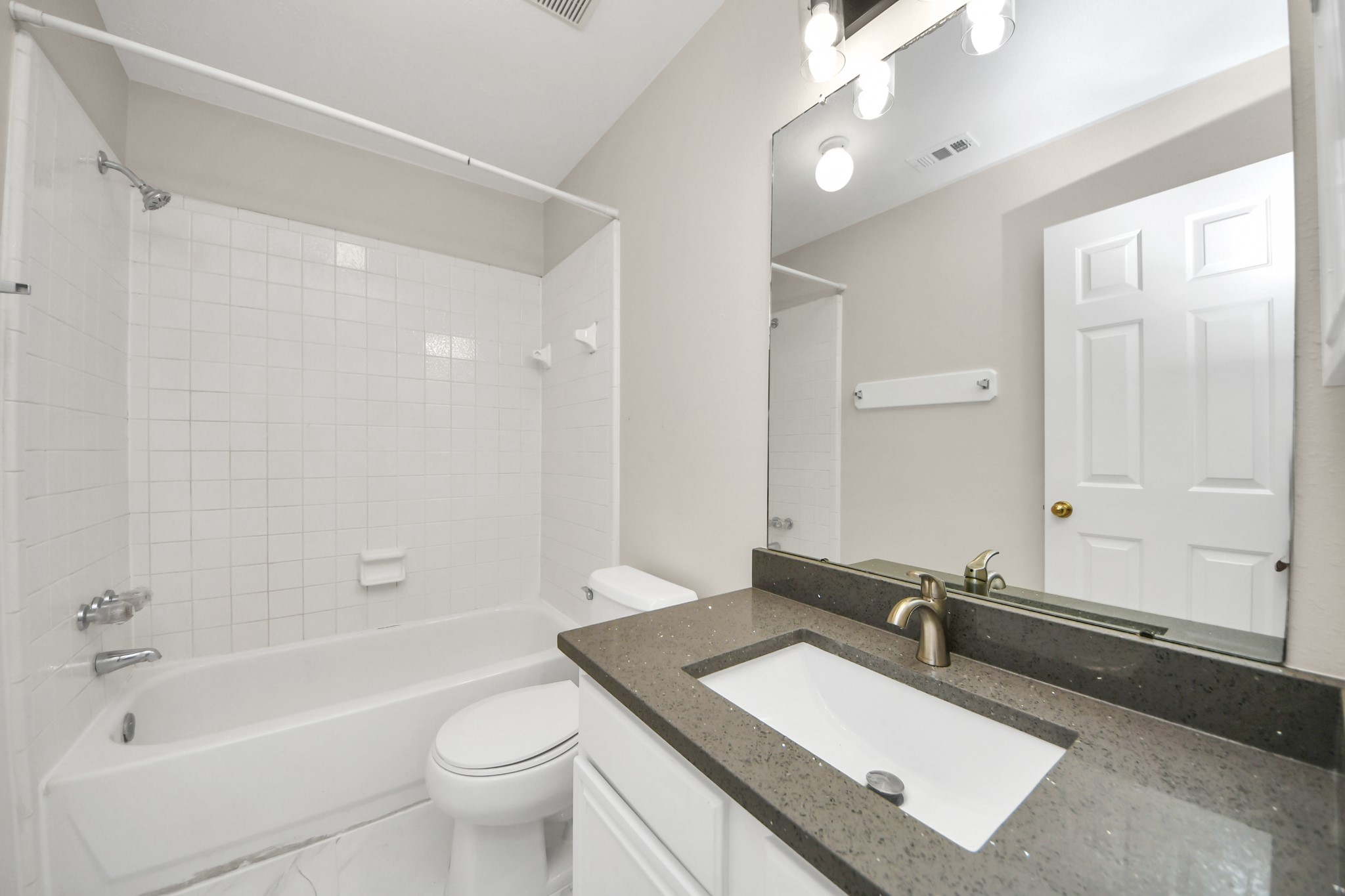 2810 Huntington Way Property Photo 23