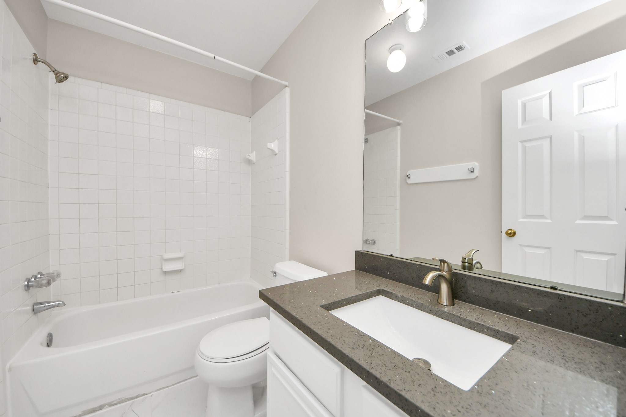 2810 Huntington Way Property Photo 24
