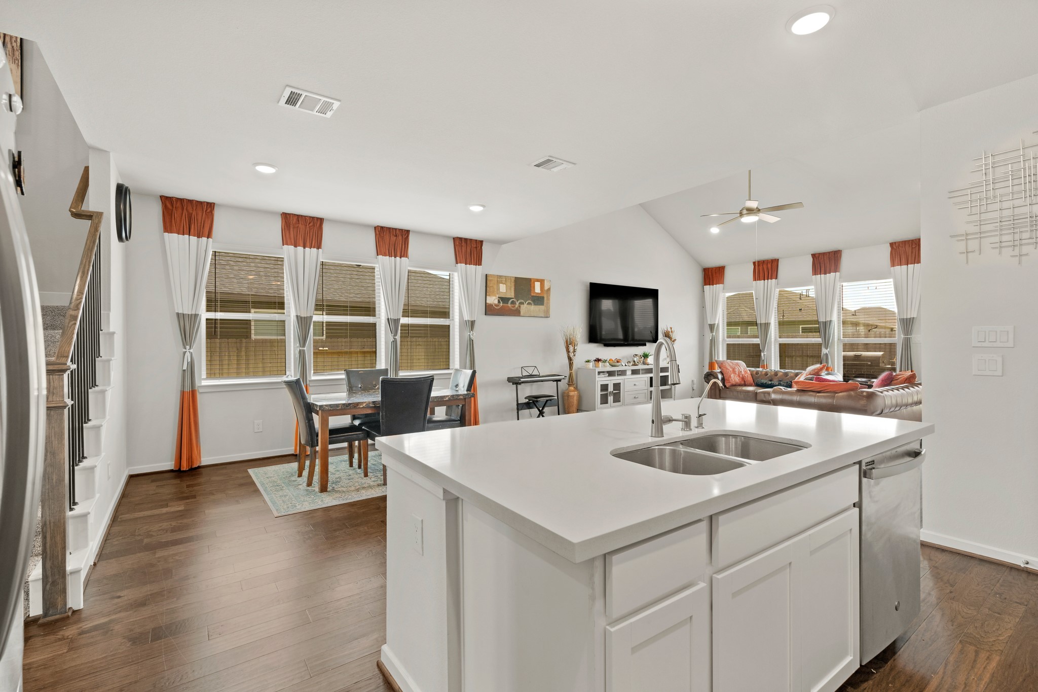 7843 Wyndham Harbor Court Property Photo 7