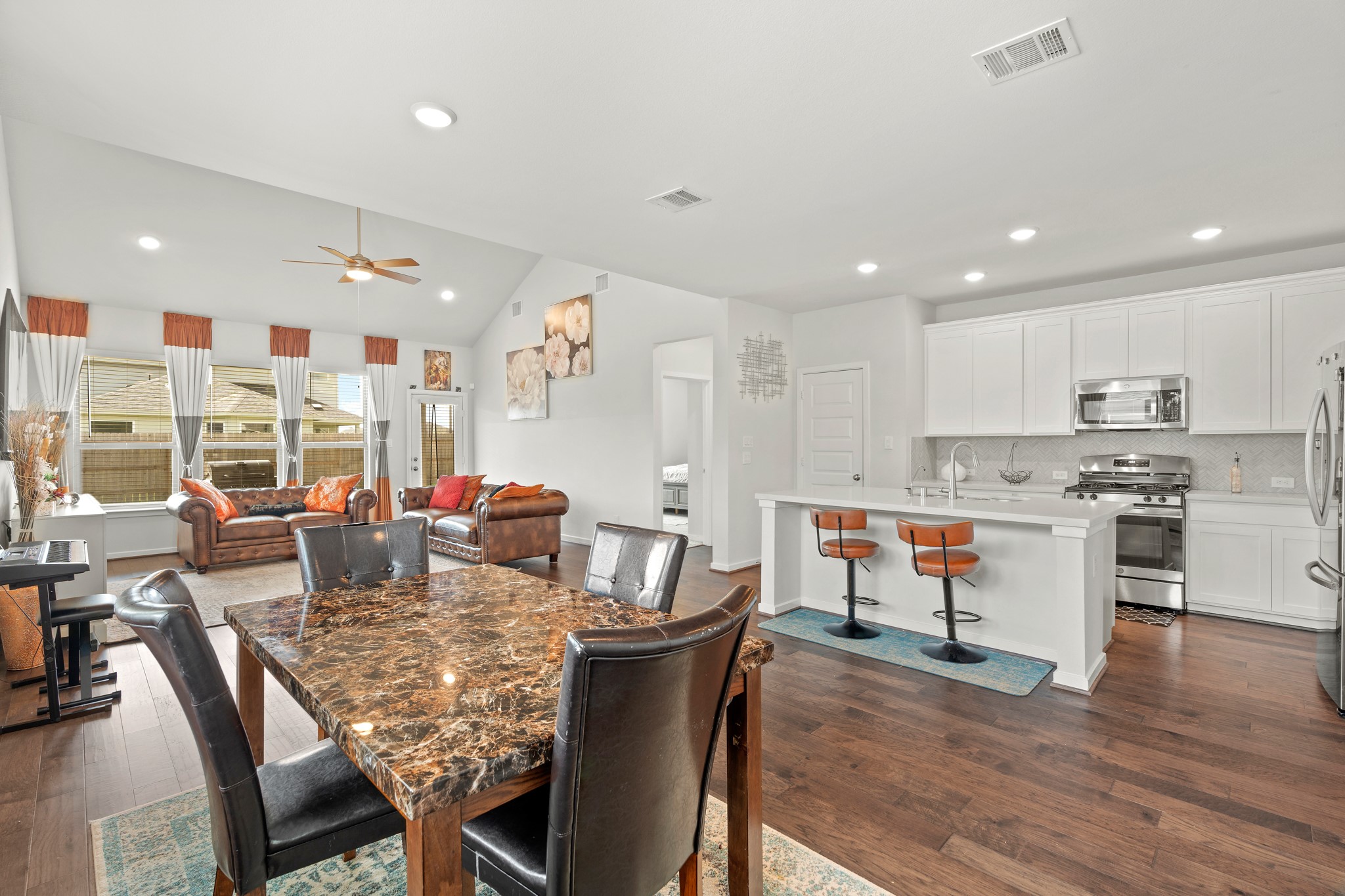7843 Wyndham Harbor Court Property Photo 11