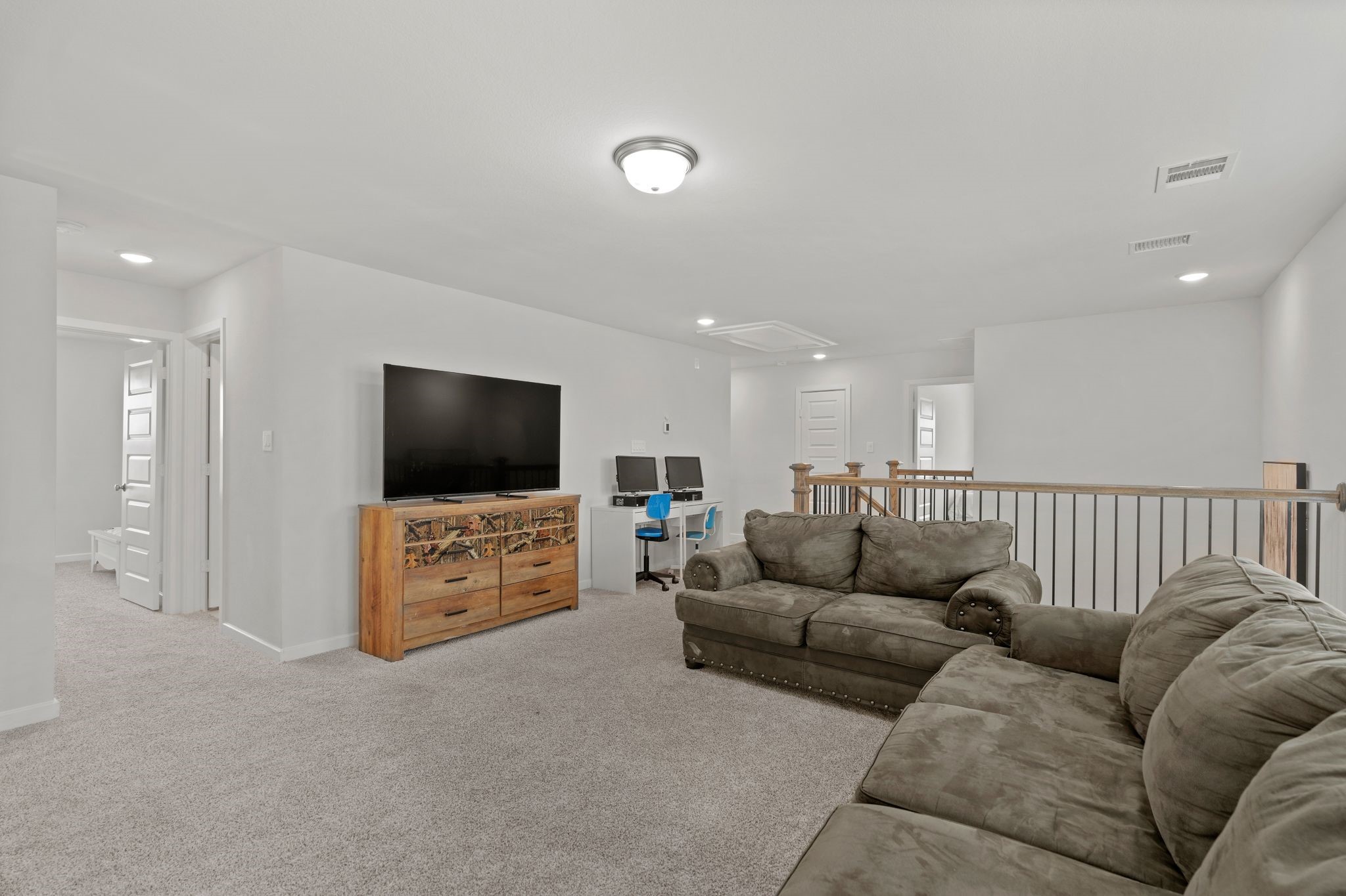 7843 Wyndham Harbor Court Property Photo 23