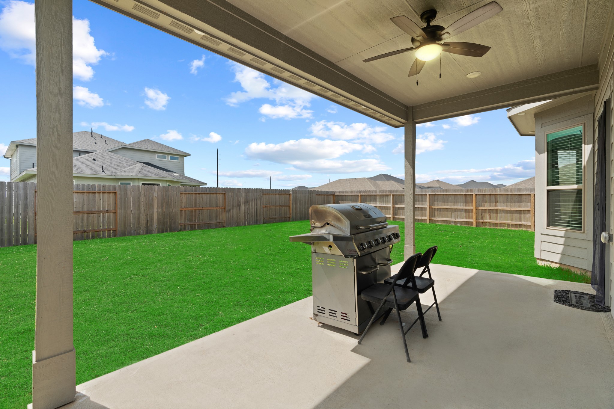 7843 Wyndham Harbor Court Property Photo 27