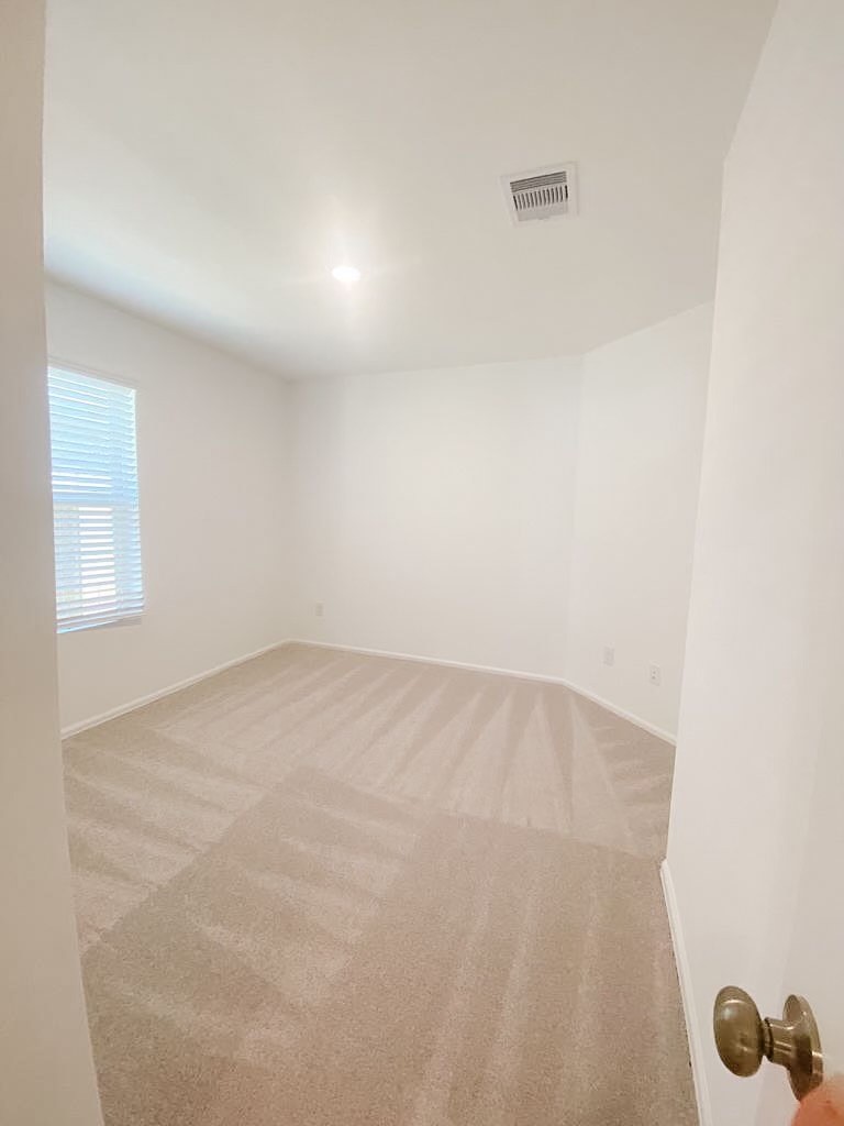 4242 Barrington Cove Property Photo 6