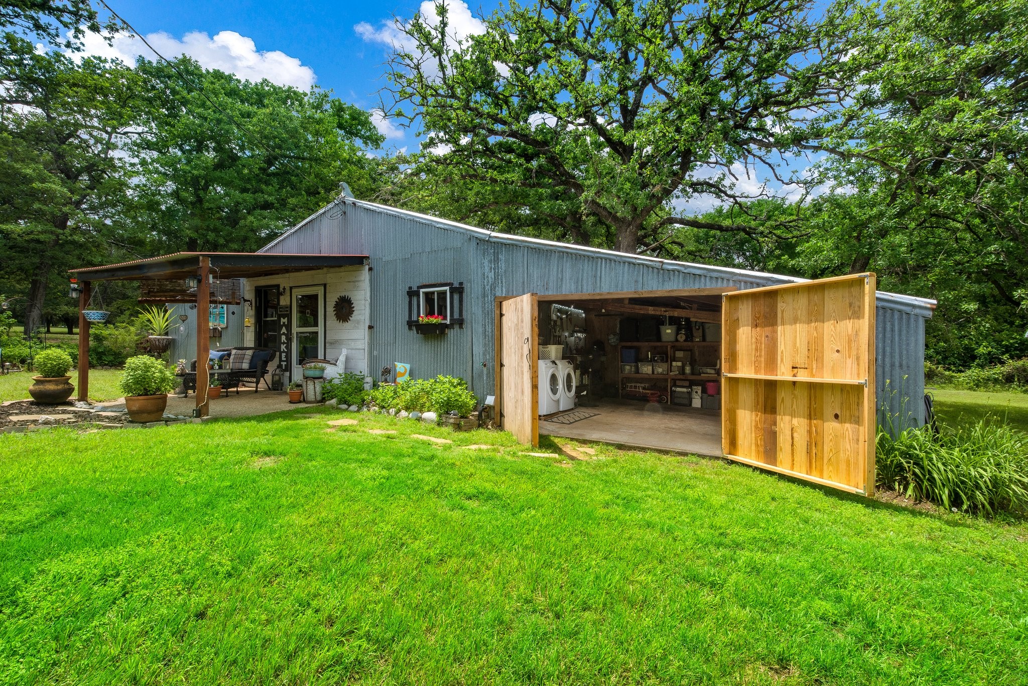 312 Magnus Road Property Photo