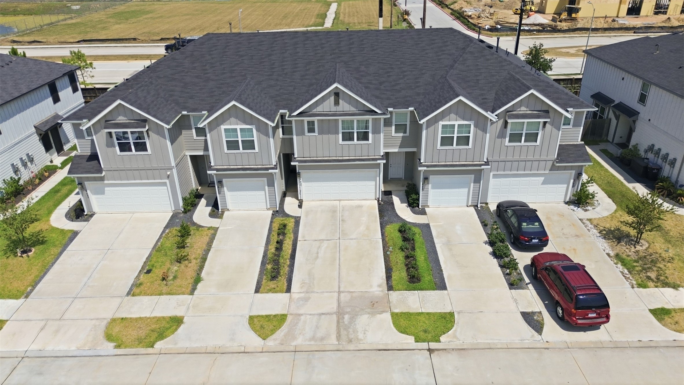 27934 Western Creek Court Property Photo 27
