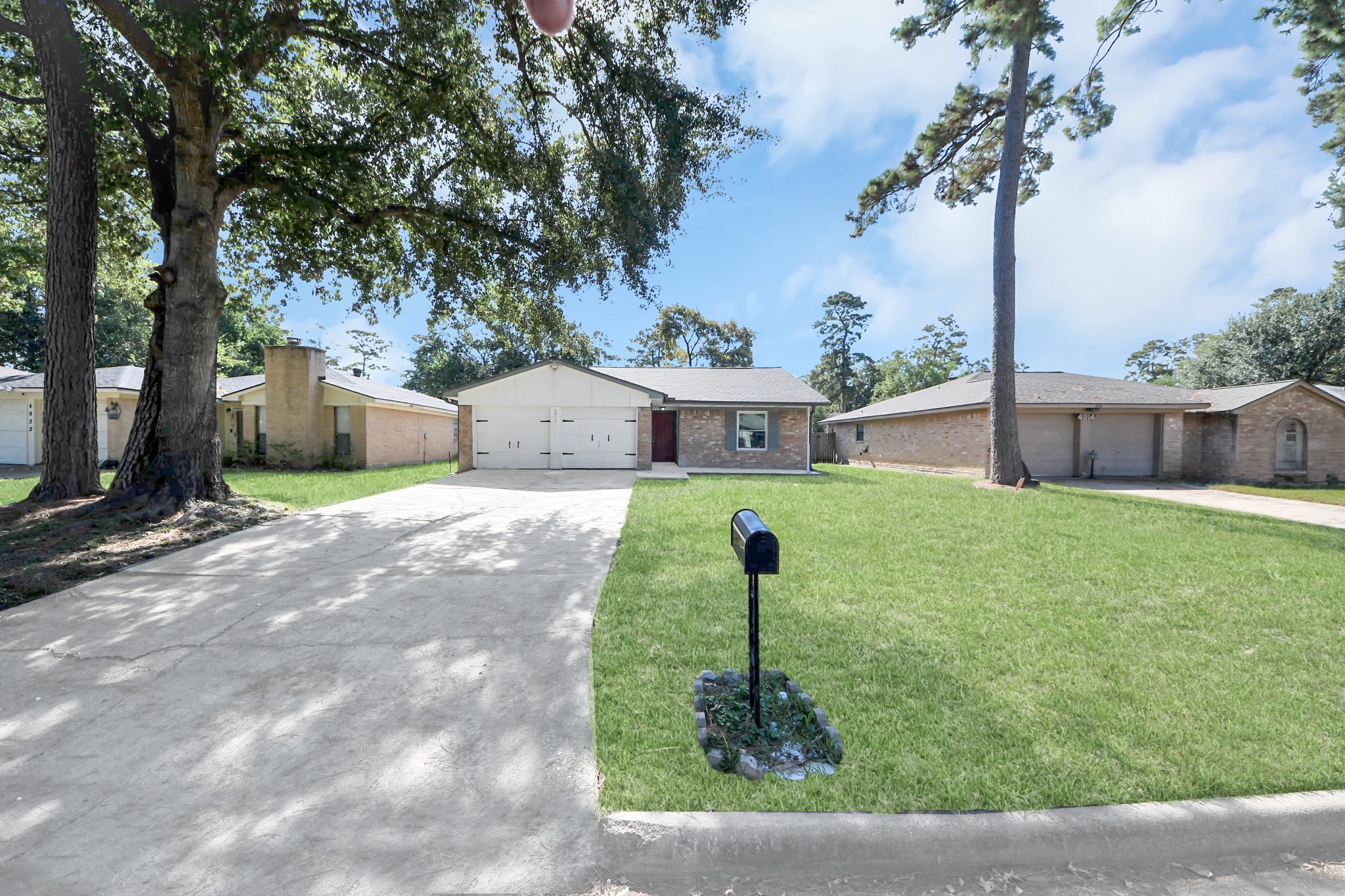 4918 Monteith Drive Property Photo 4