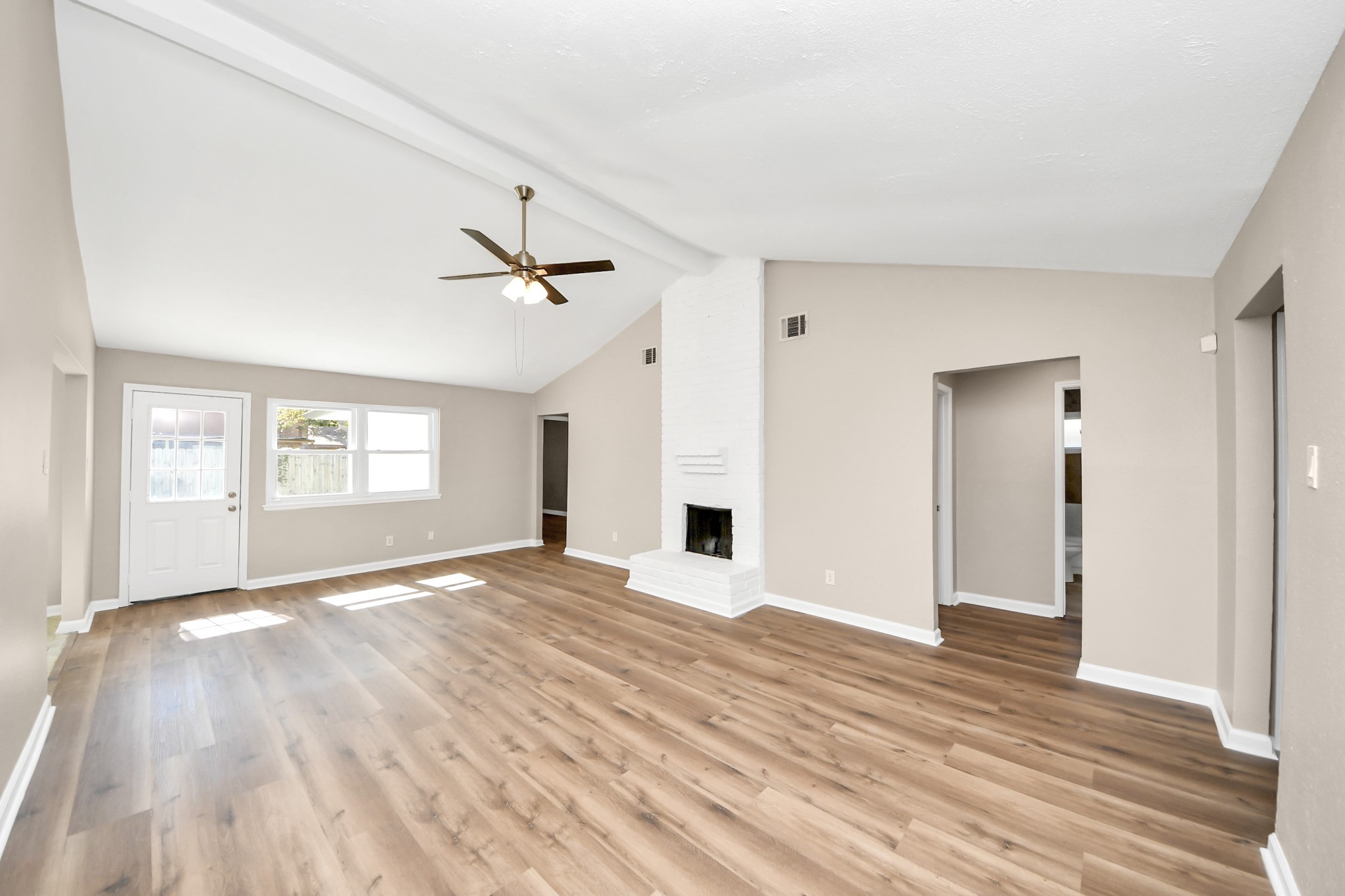 4918 Monteith Drive Property Photo 6