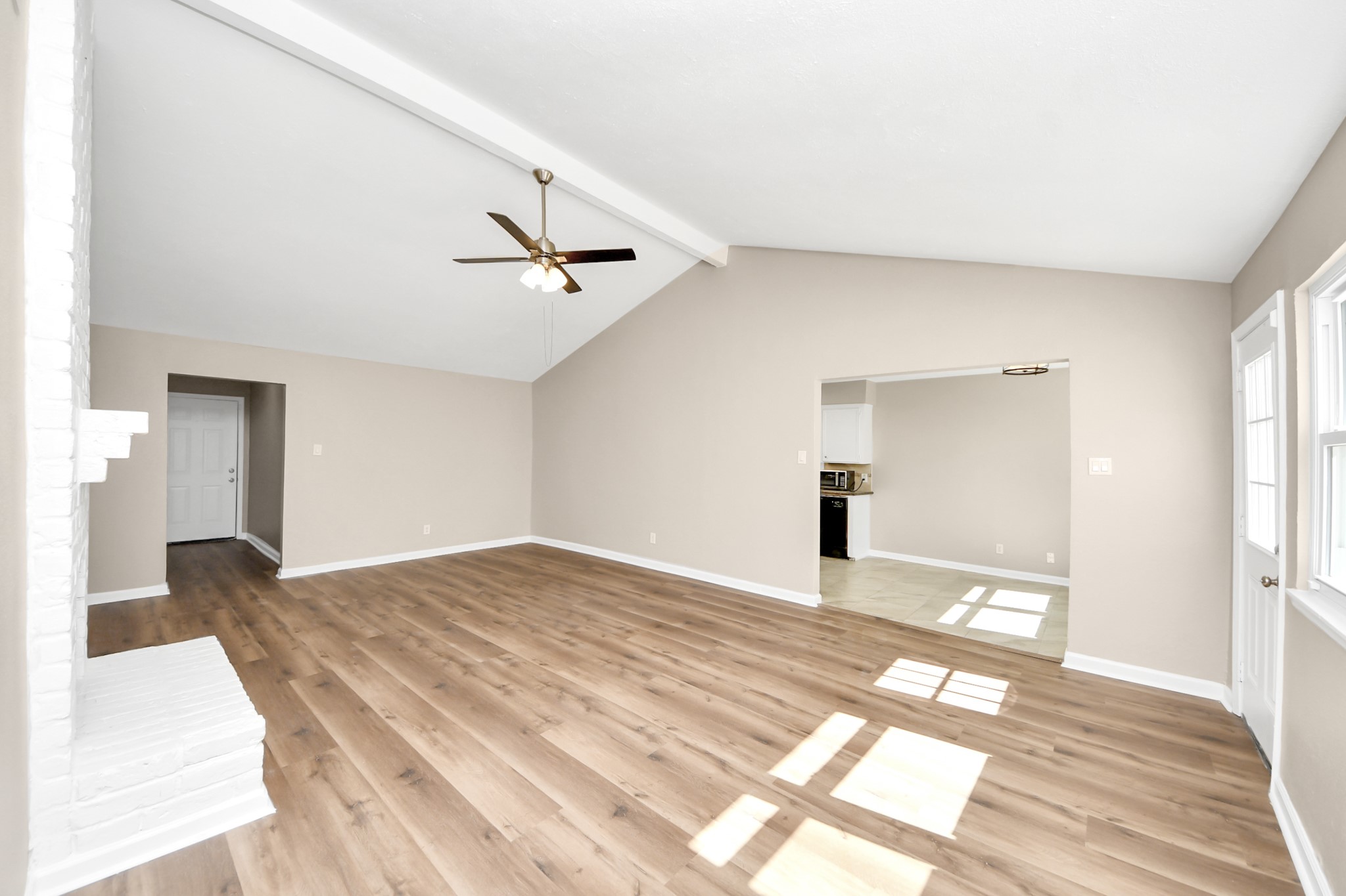 4918 Monteith Drive Property Photo 7