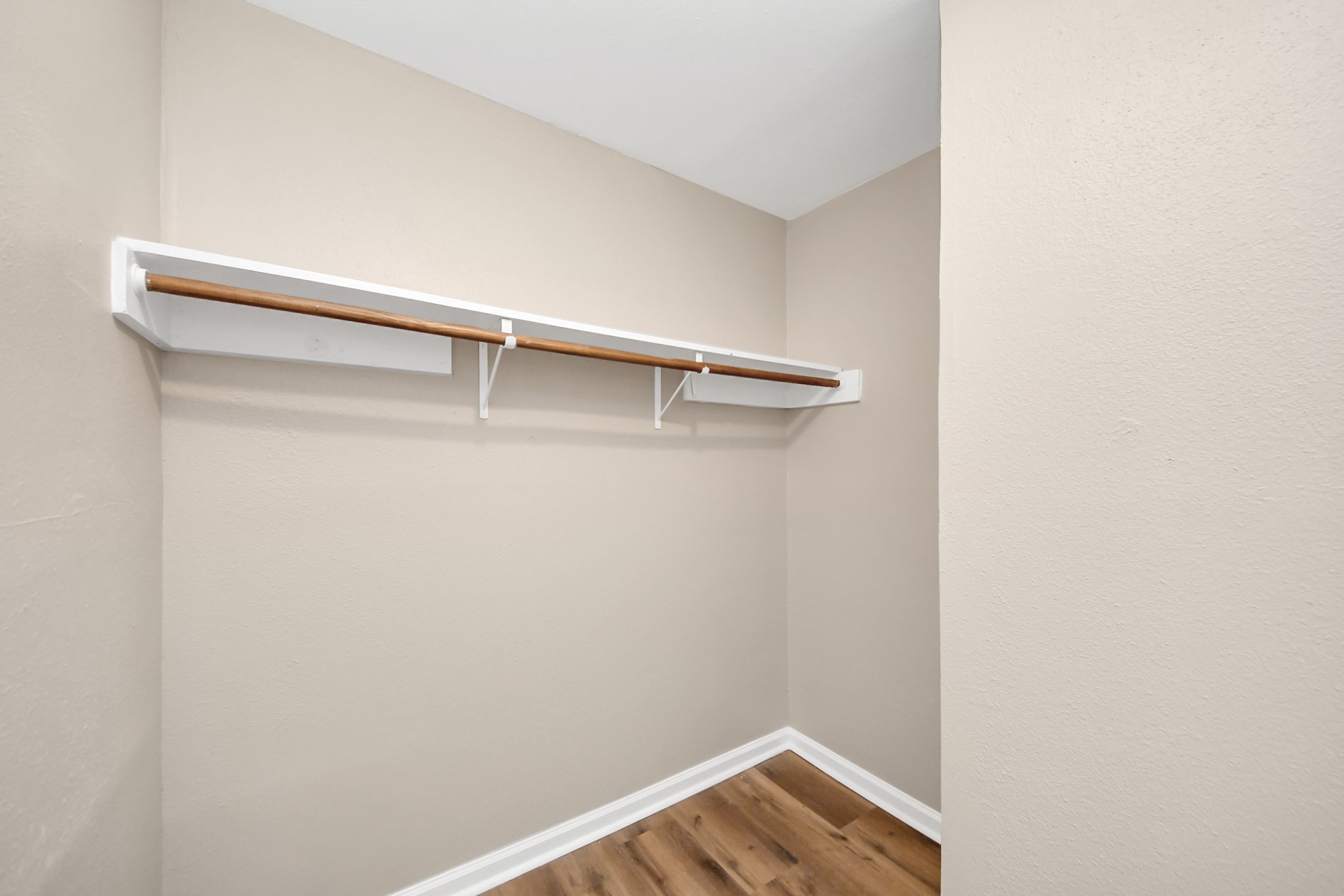 4918 Monteith Drive Property Photo 16