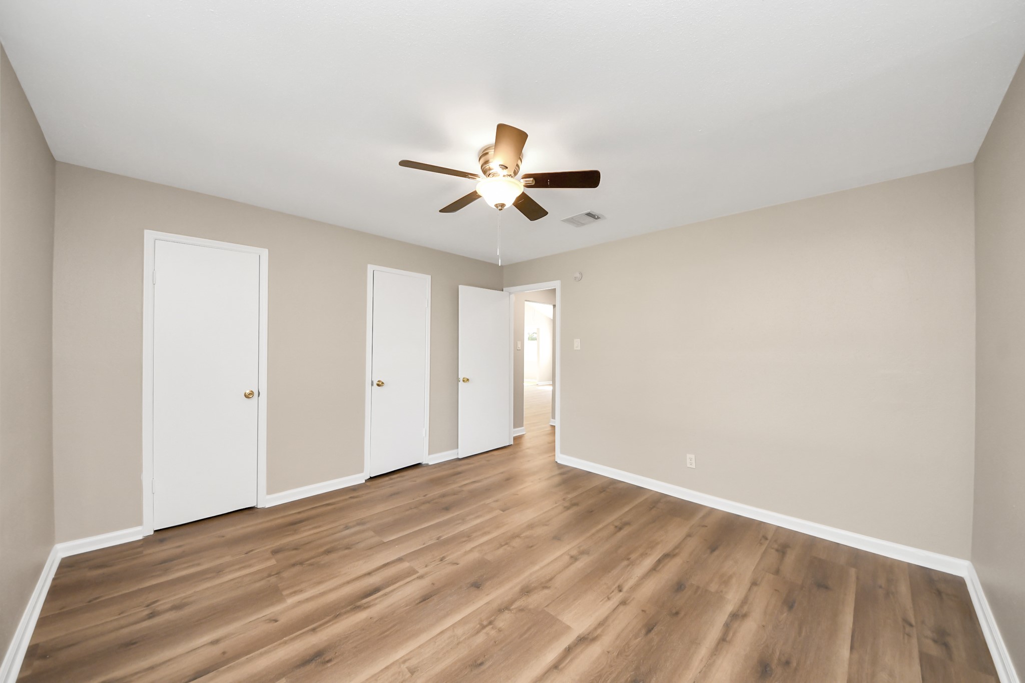 4918 Monteith Drive Property Photo 18