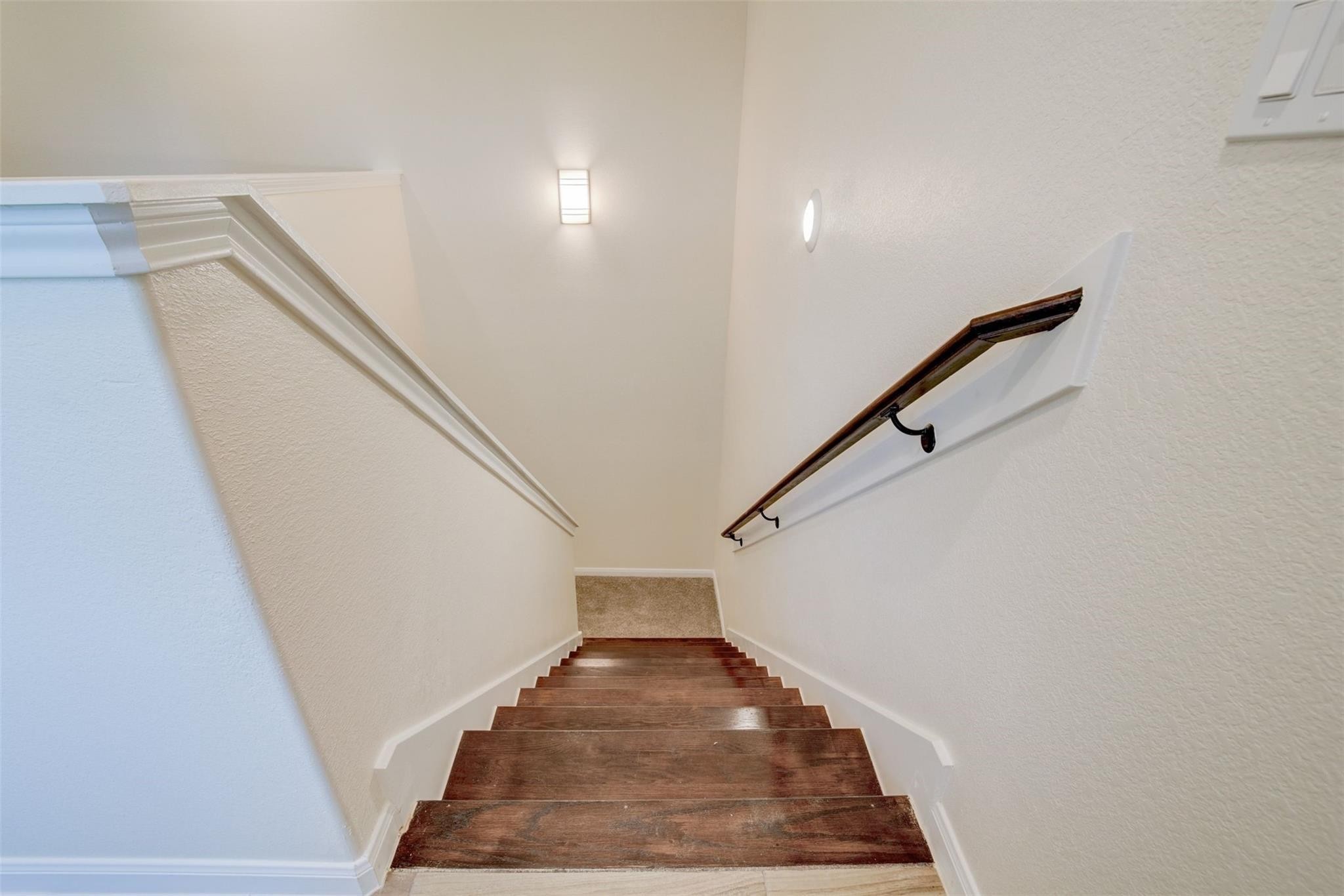 3708 Easy Street A Property Photo 10