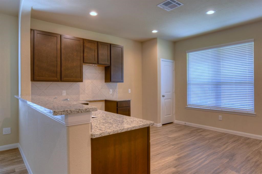 3226 Buttercup Drive Property Photo 2