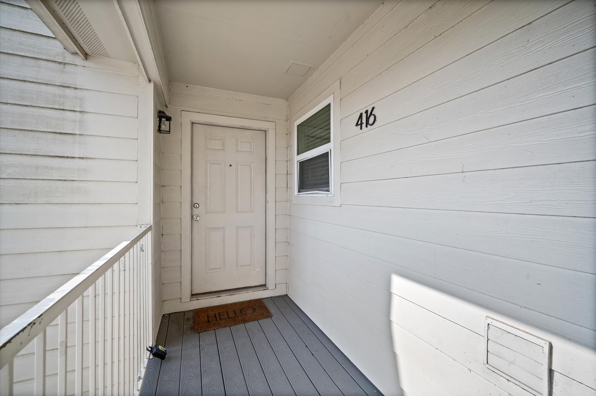 7600 Emmett F Lowry Expressway 416 Property Photo 3