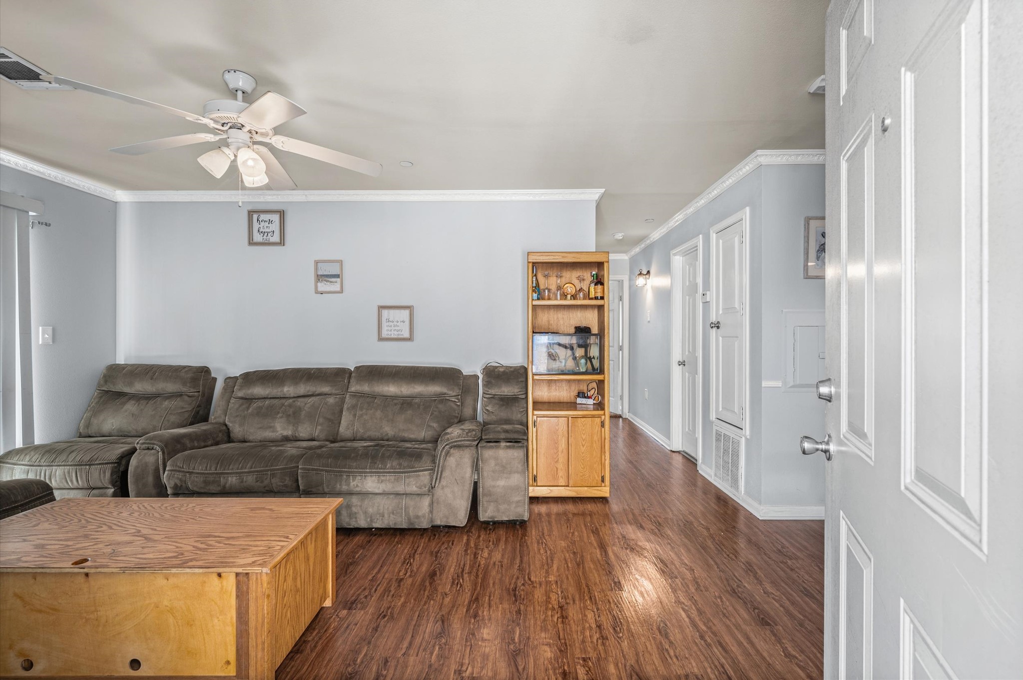 7600 Emmett F Lowry Expressway 416 Property Photo 4