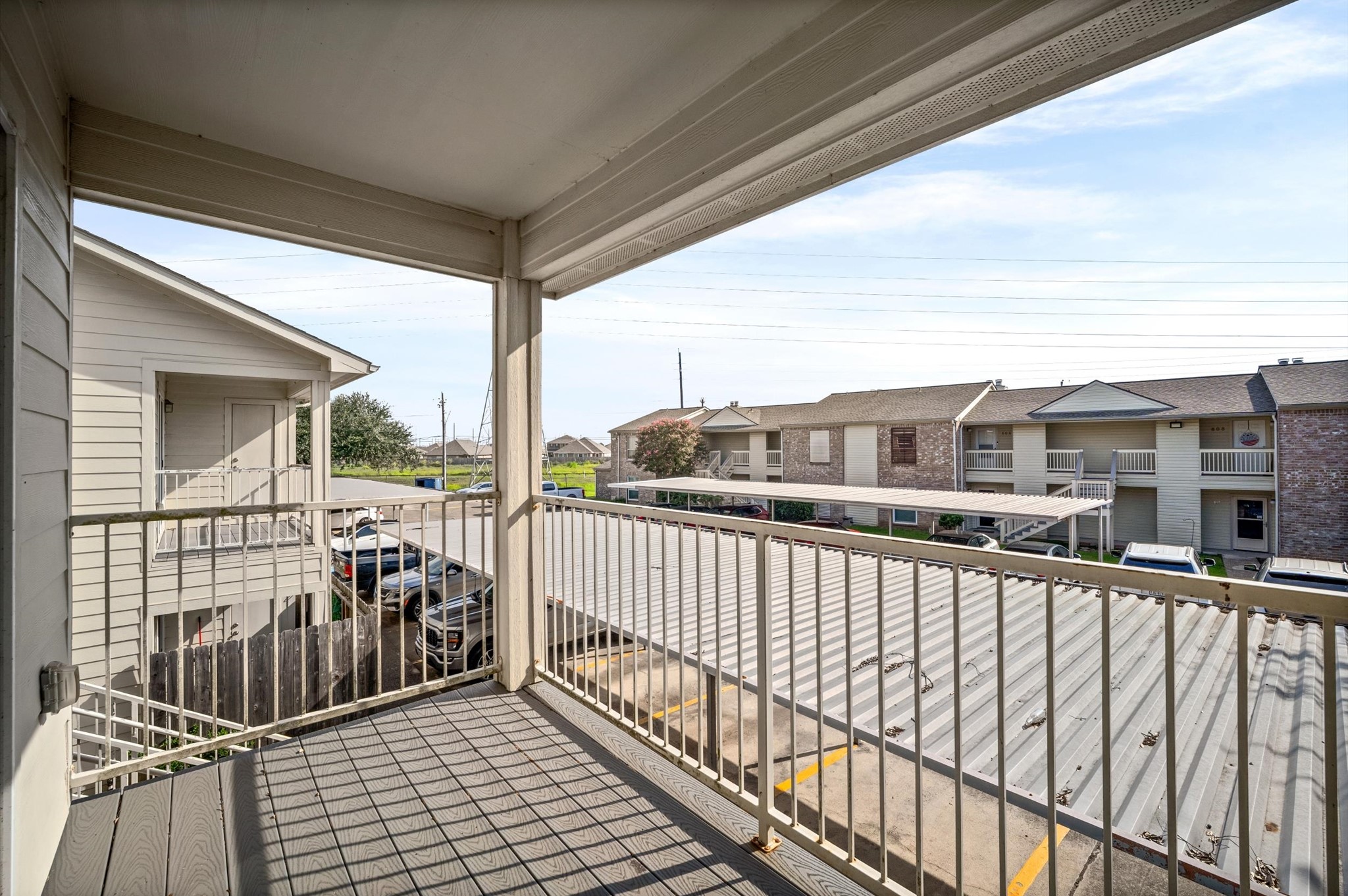7600 Emmett F Lowry Expressway 416 Property Photo 19