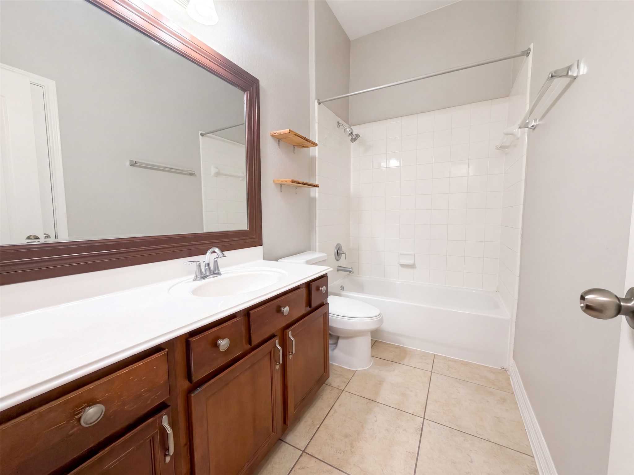 9411 Silver Ridge Drive Property Photo 17