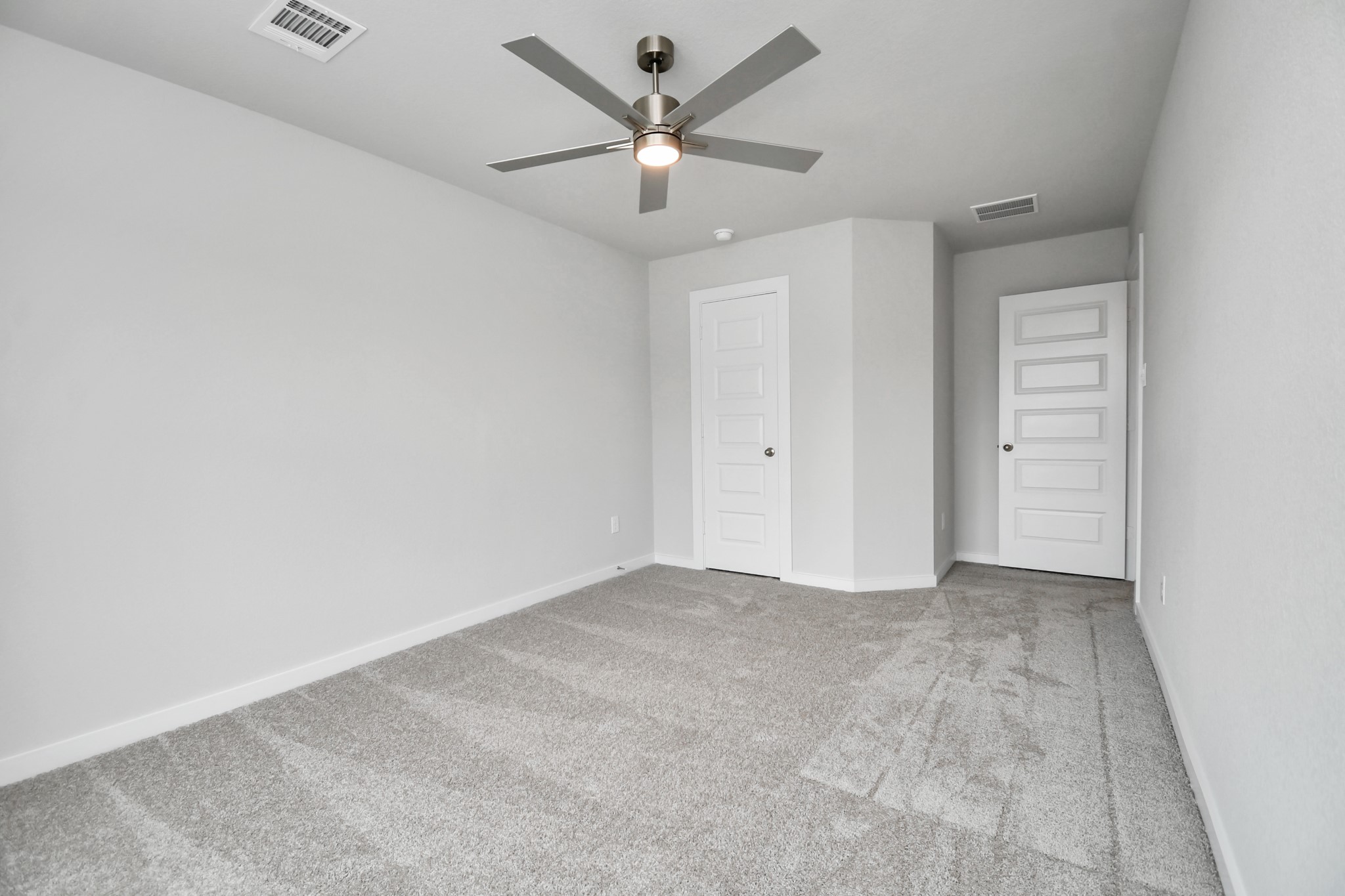 3035 Native Spring Drive Property Photo 34