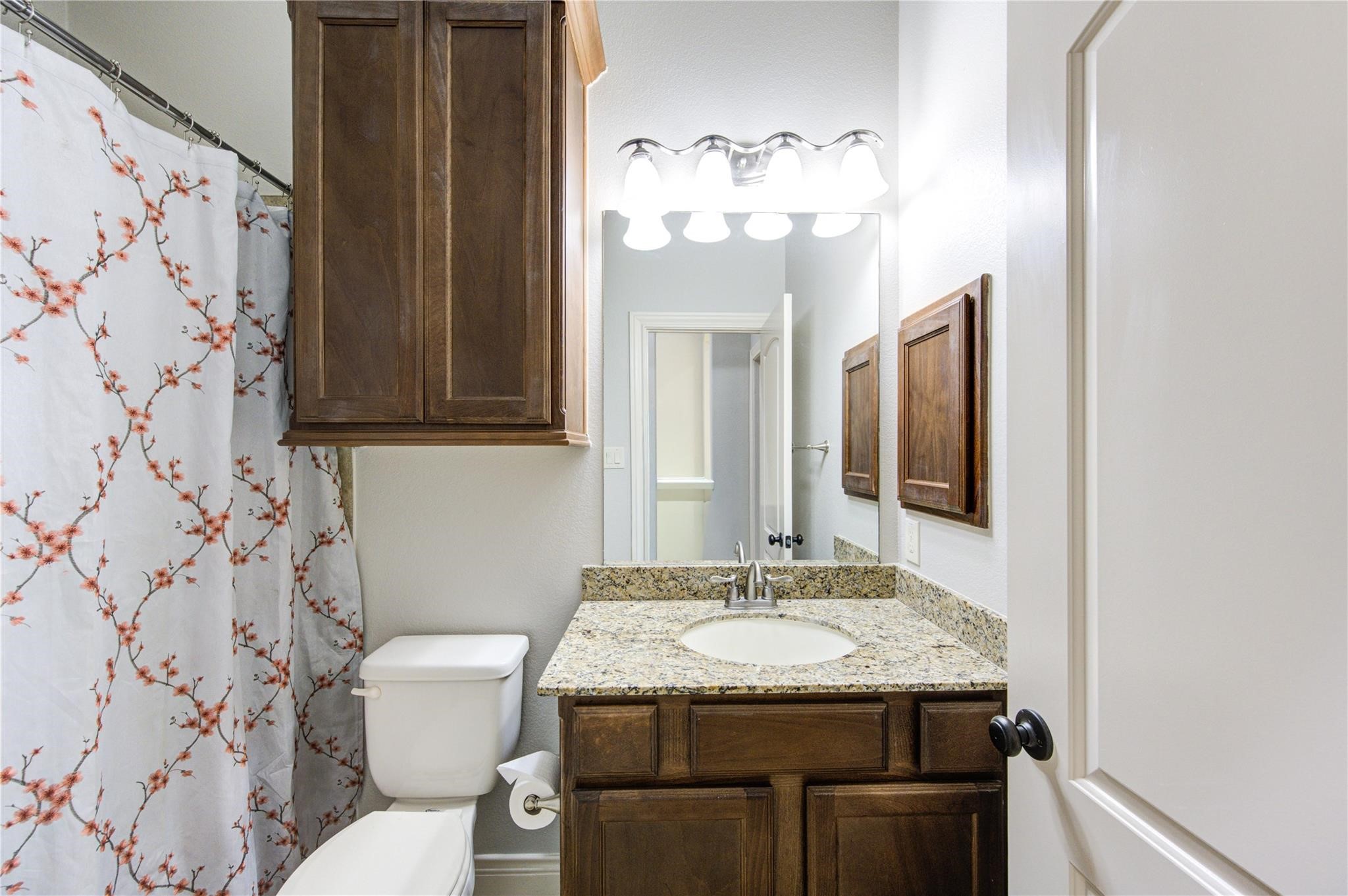 2914 Legend Hill Drive Property Photo 23