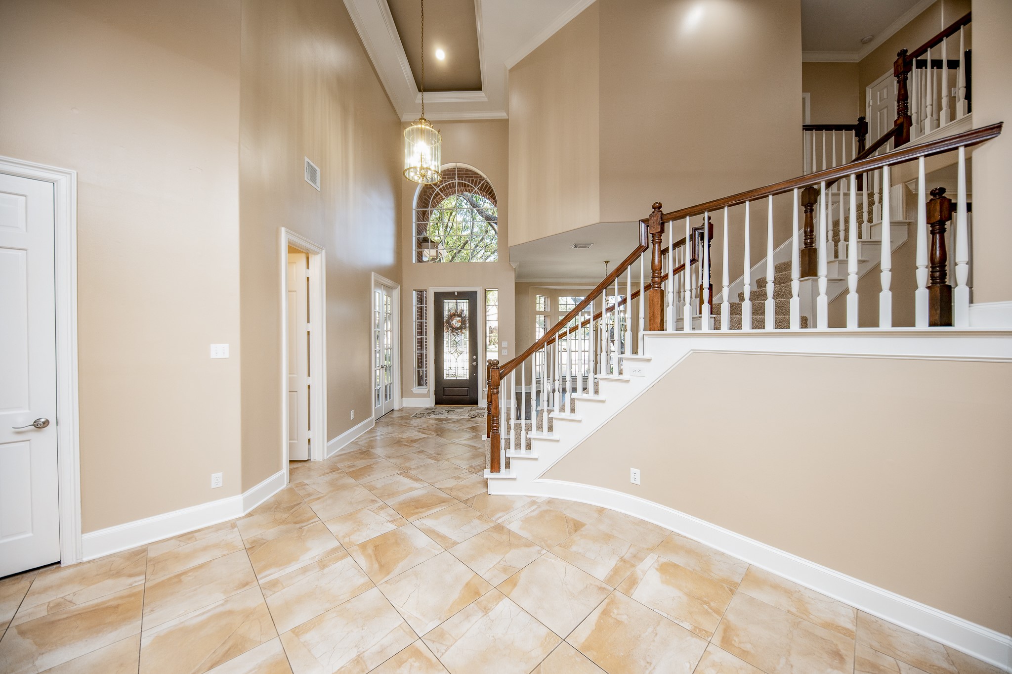 23014 Laguna Point Drive Property Photo 6