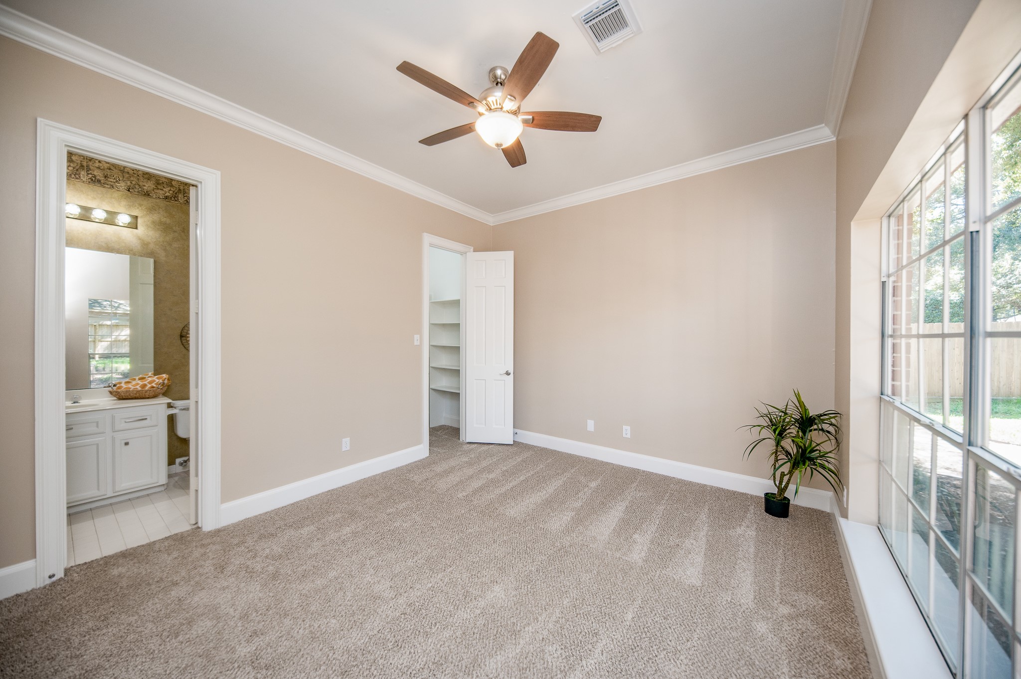 23014 Laguna Point Drive Property Photo 20