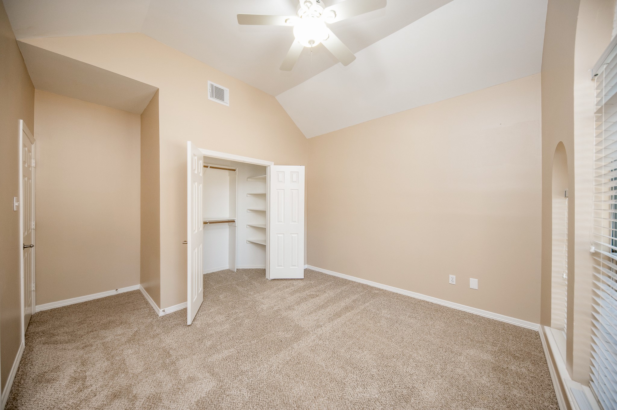 23014 Laguna Point Drive Property Photo 30