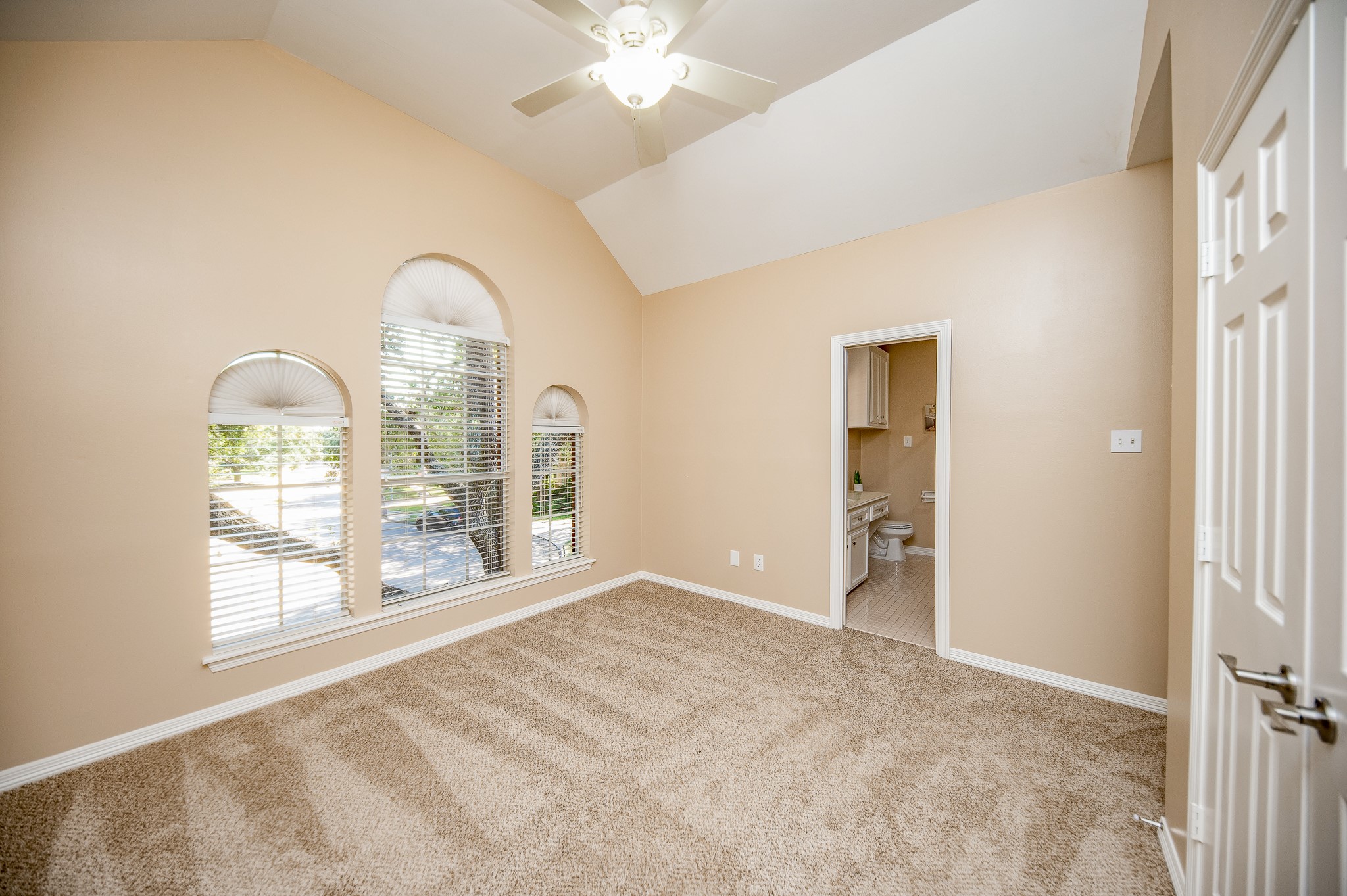 23014 Laguna Point Drive Property Photo 31
